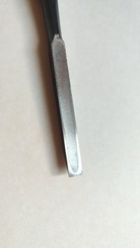 Bédane / ciseau japonais "Mokumachi Nomi" 9mm