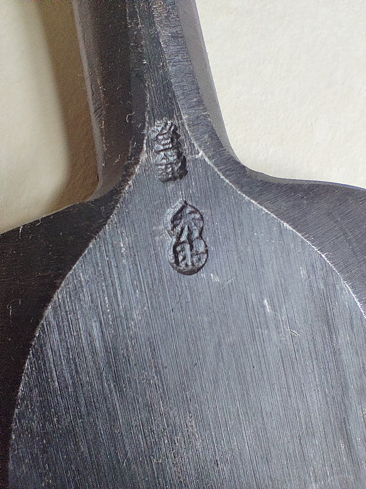 Large ciseau japonais "Oire Nomi" 60mm "Hideaki"