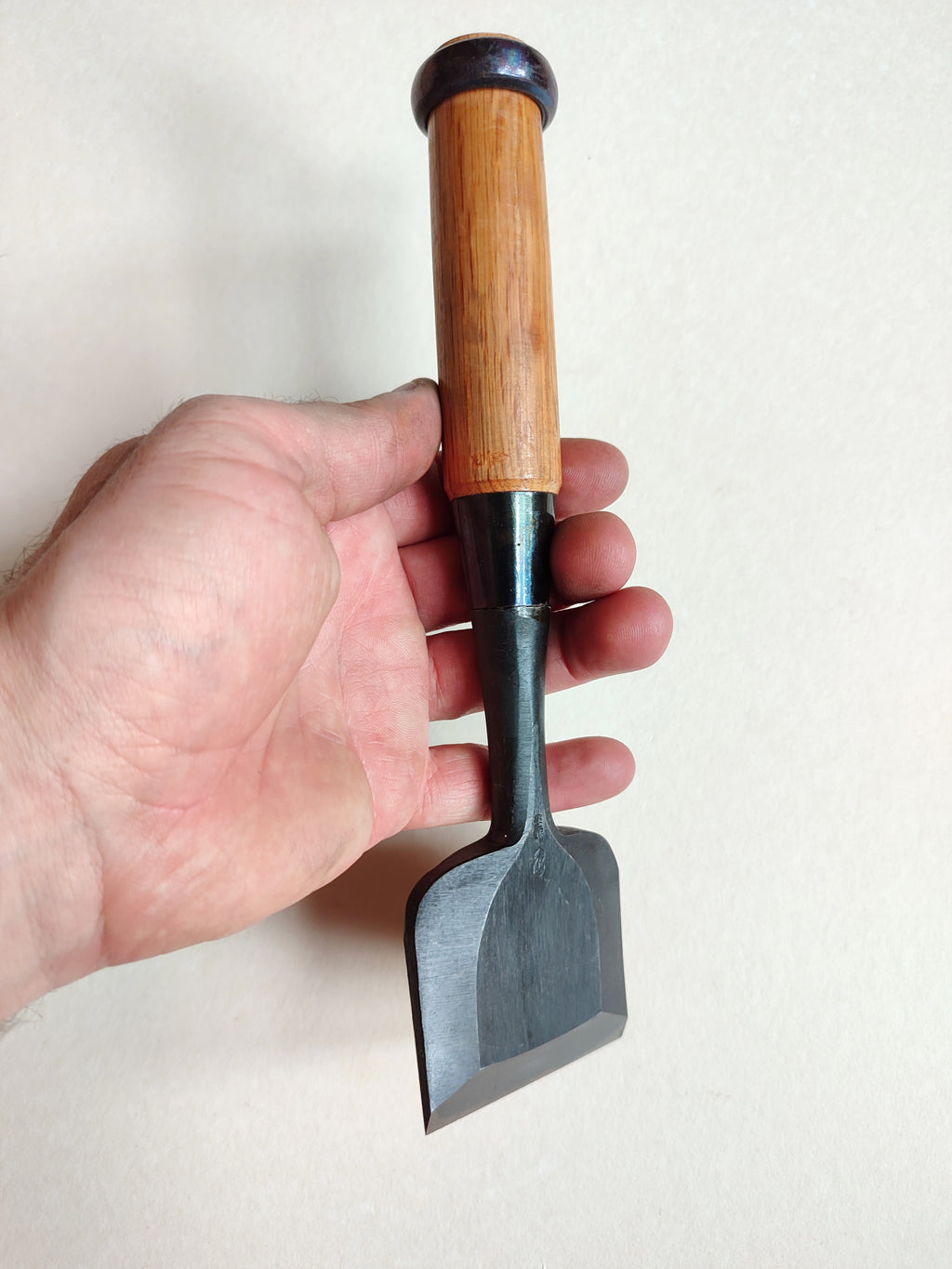 Large ciseau japonais "Oire Nomi" 60mm "Hideaki"