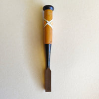 Ciseau japonais premium "Oire Nomi" 15mm "Koshihiko"