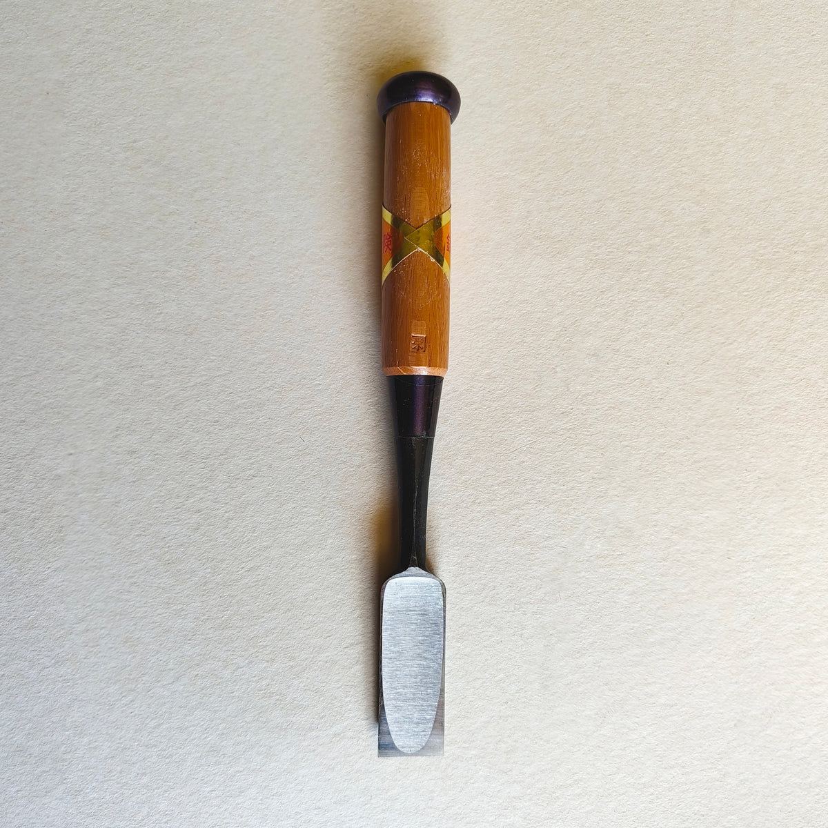 Ciseau japonais premium "Oire Nomi" 21mm "Koshihiko"