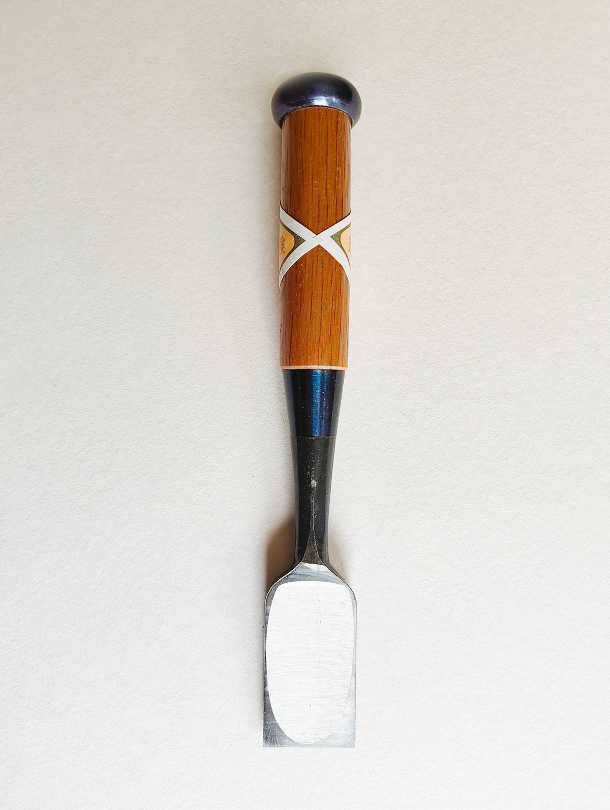 Ciseau japonais premium "Oire Nomi" 30mm "Koshihiko"