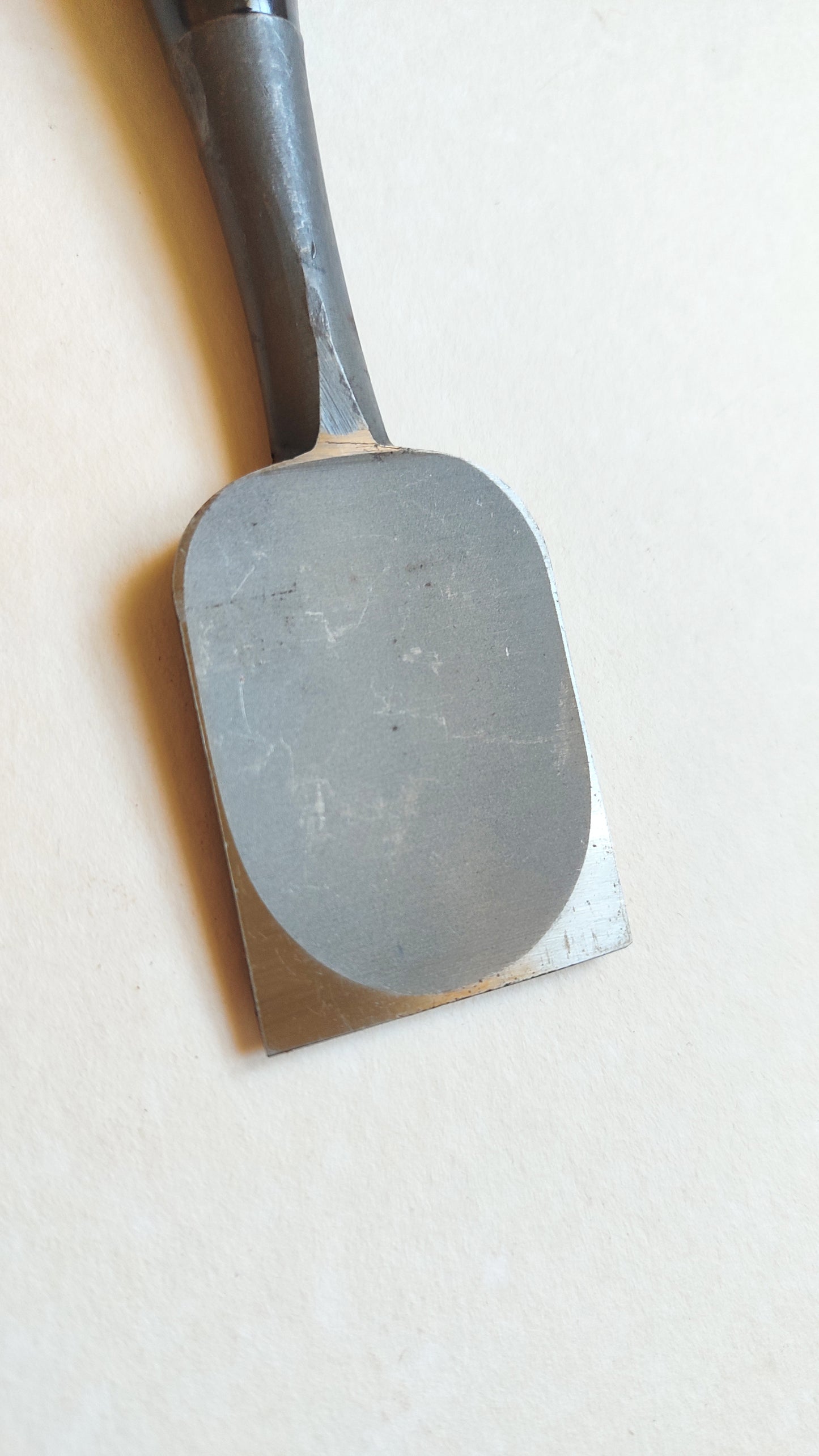 Cincel Japonés Vintage "Oire Nomi" 42mm Miki City