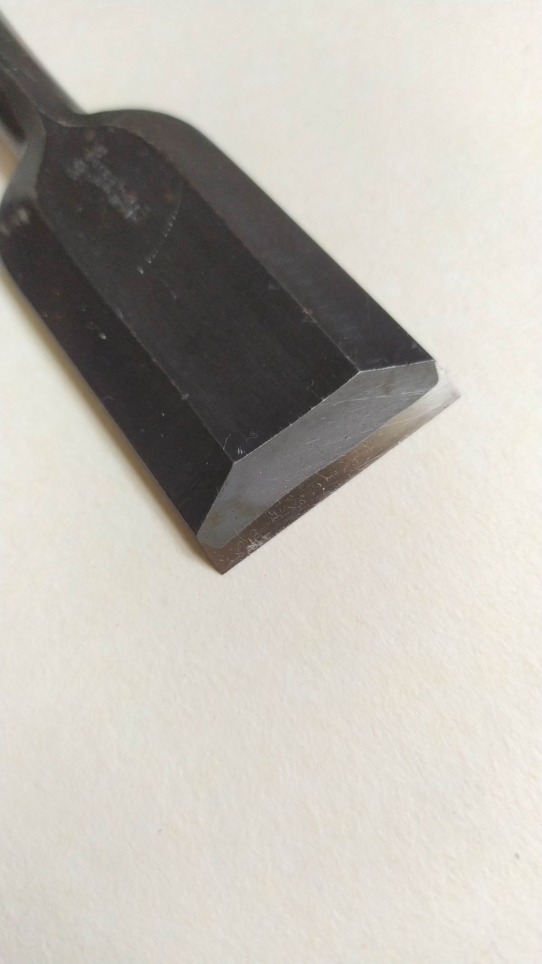 Cincel Japonés Premium "Oire Nomi" 15mm "Ouchi San"