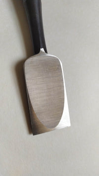 Cincel Japonés Premium "Oire Nomi" 15mm "Ouchi San"