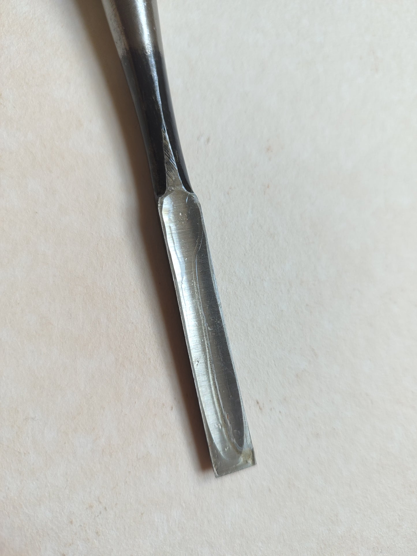 Ciseau japonais "Oire Nomi" 9mm