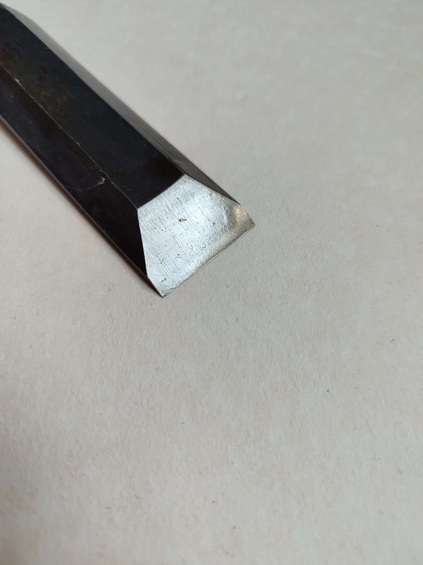 Cincel Japonés Grande "Tataki Nomi" 30mm "Oyama"