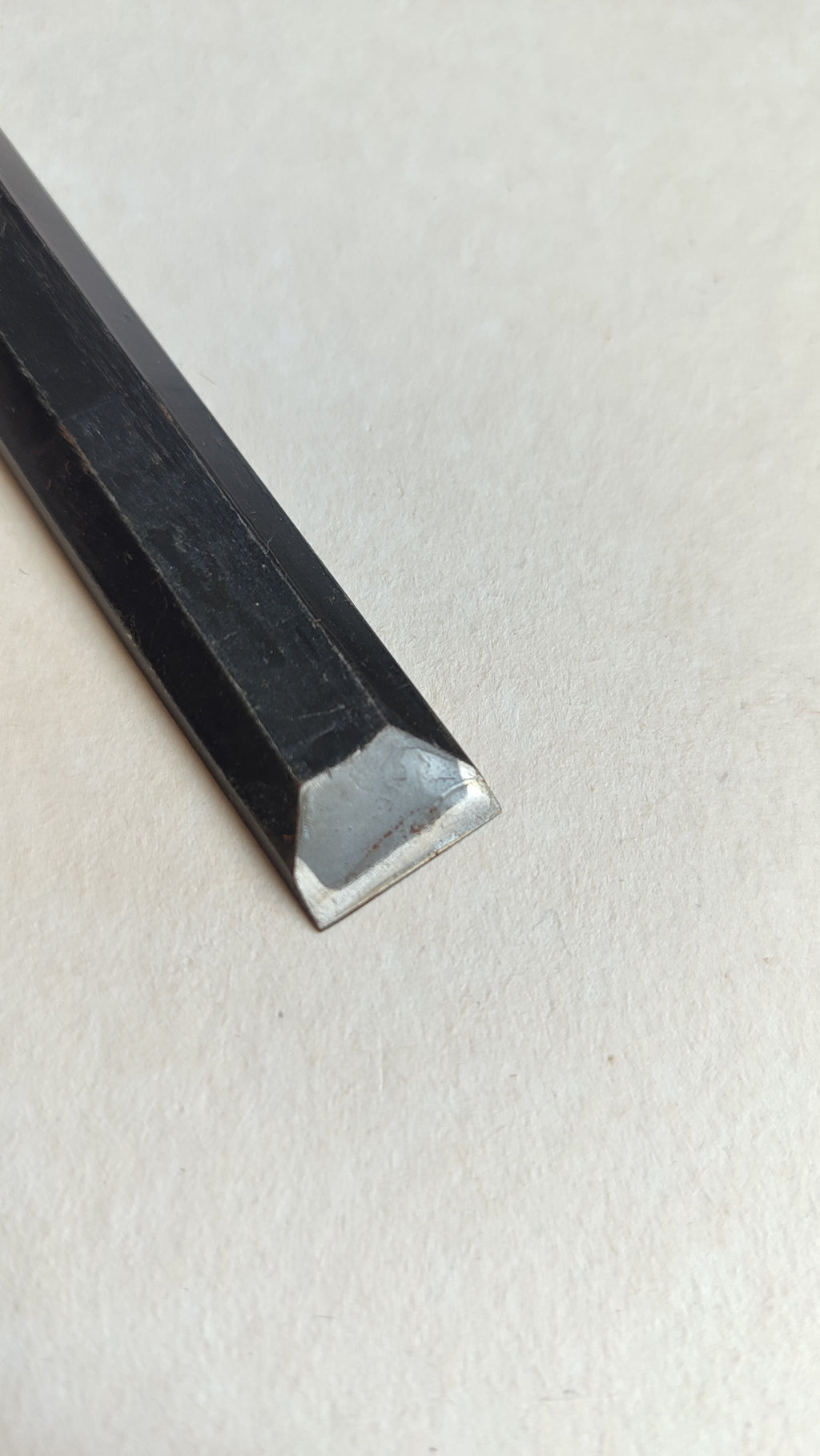 Ciseau Japonais "Tataki Nomi" 15mm "Kunisaburo"
