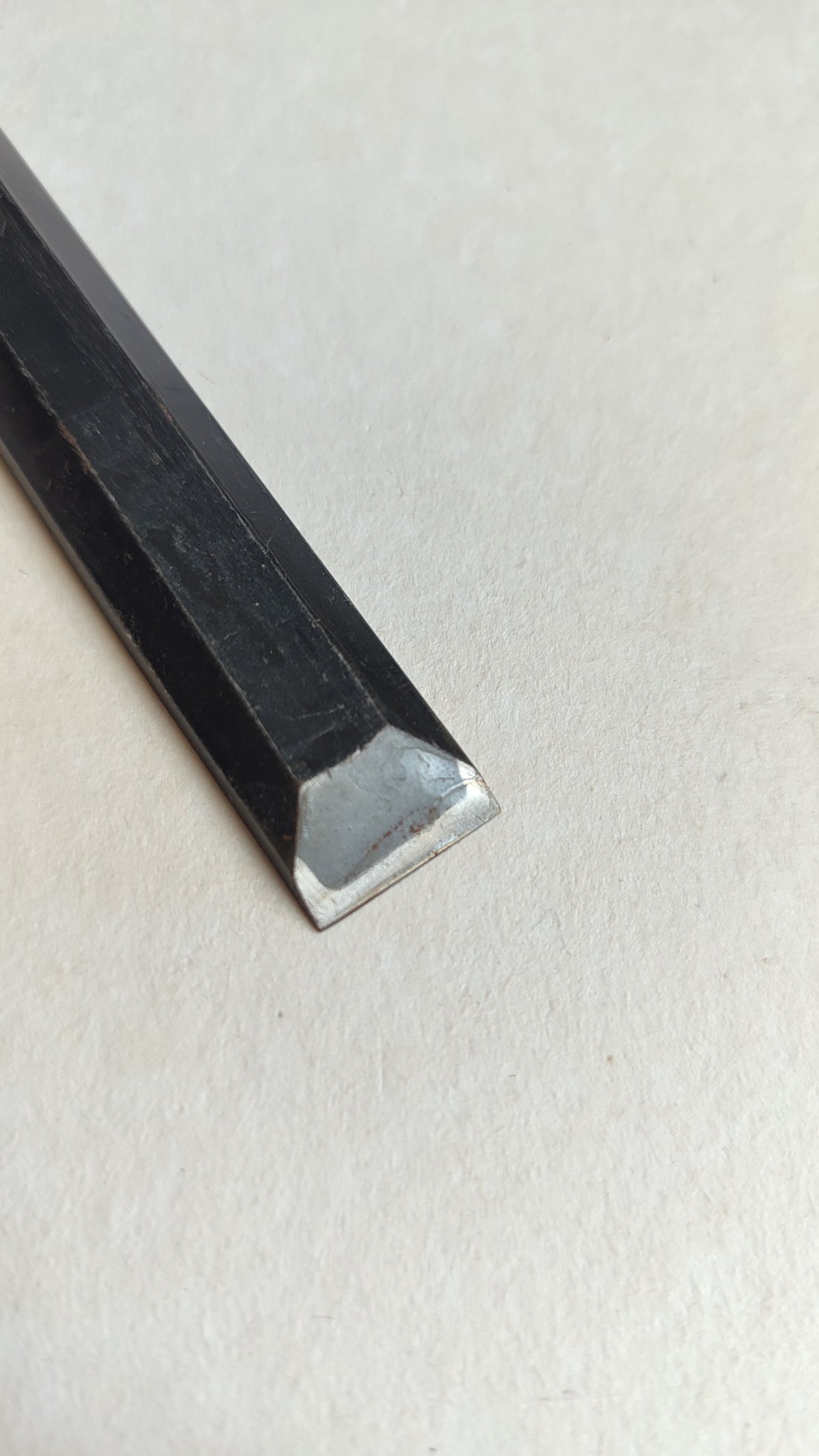 Ciseau Japonais "Tataki Nomi" 15mm "Kunisaburo"