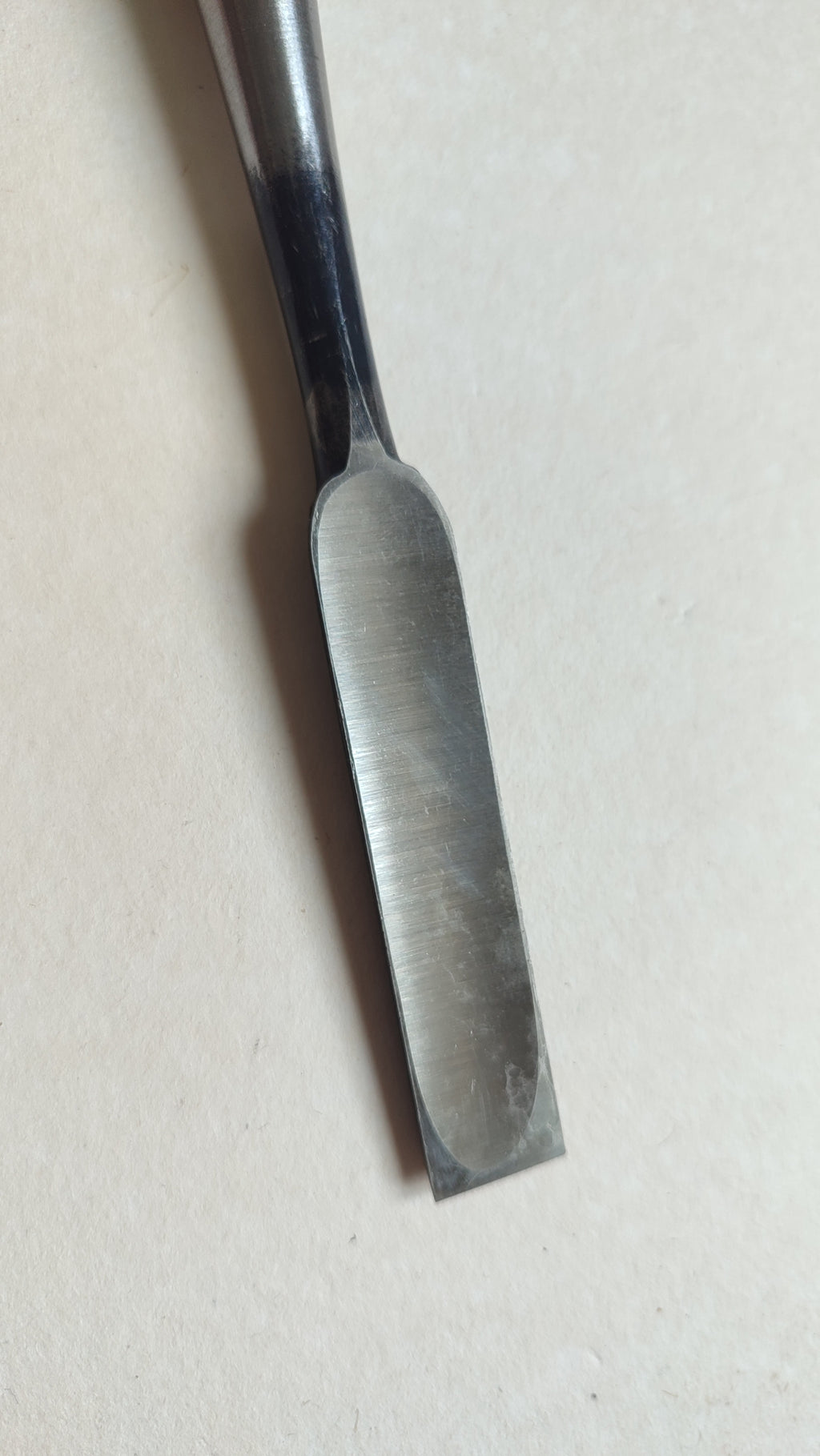 Cincel japonés "Tataki Nomi" 18mm "Kunisaburo"