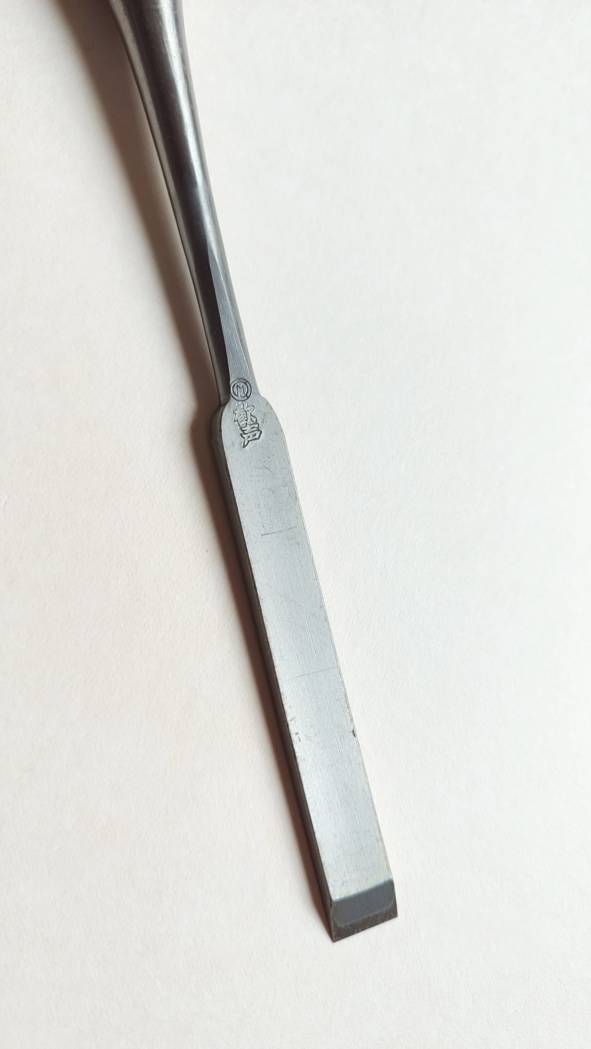 Ciseau japonais "Kinari Nomi" 12mm "Tetsuo Kanayama"