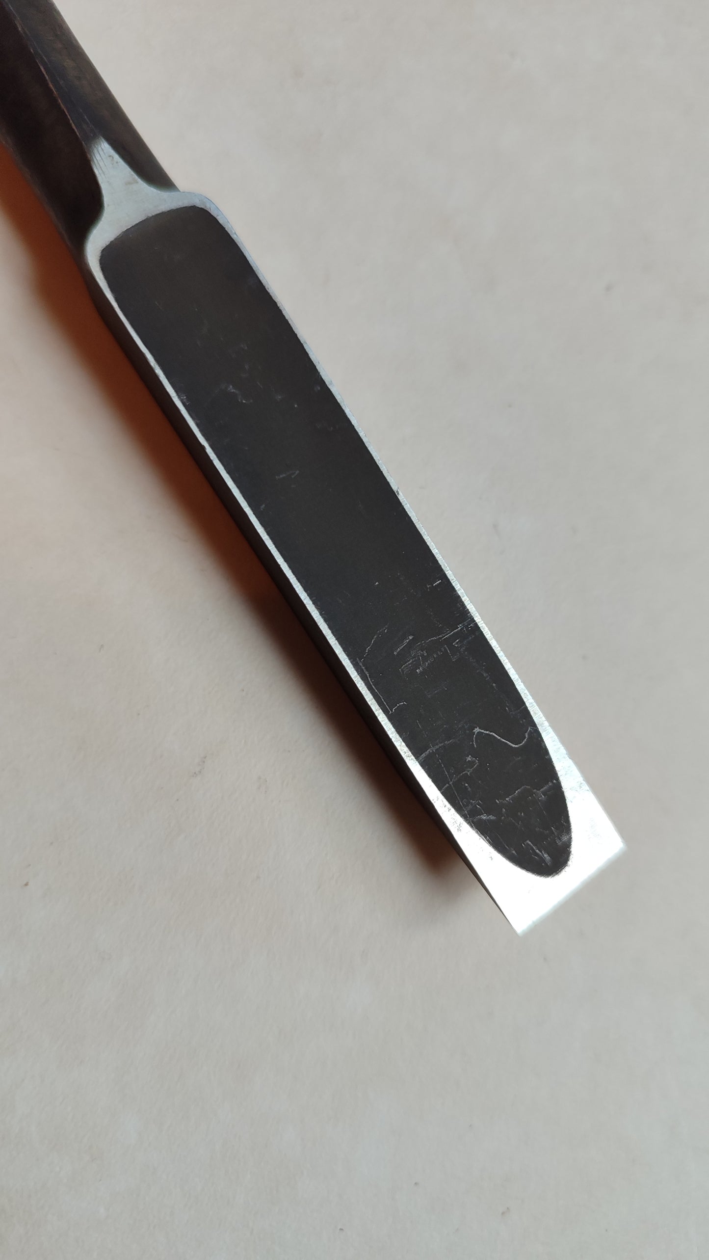 Cincel Japonés Premium "Oire Nomi" 24mm "Ouchi San"