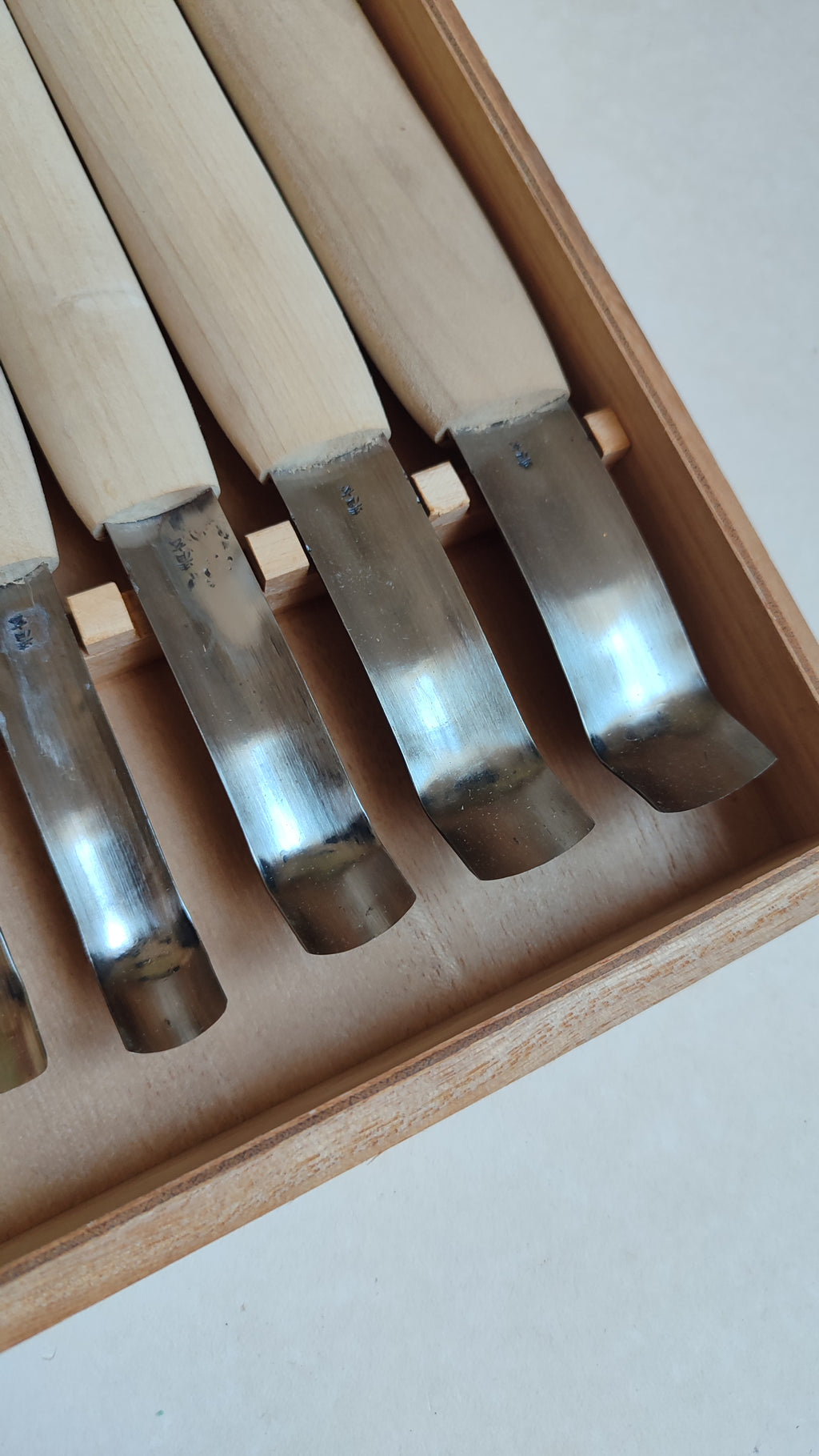 Set de ciseaux japonais "Chokokuto" gouges de gravure sur bois "Seigen"