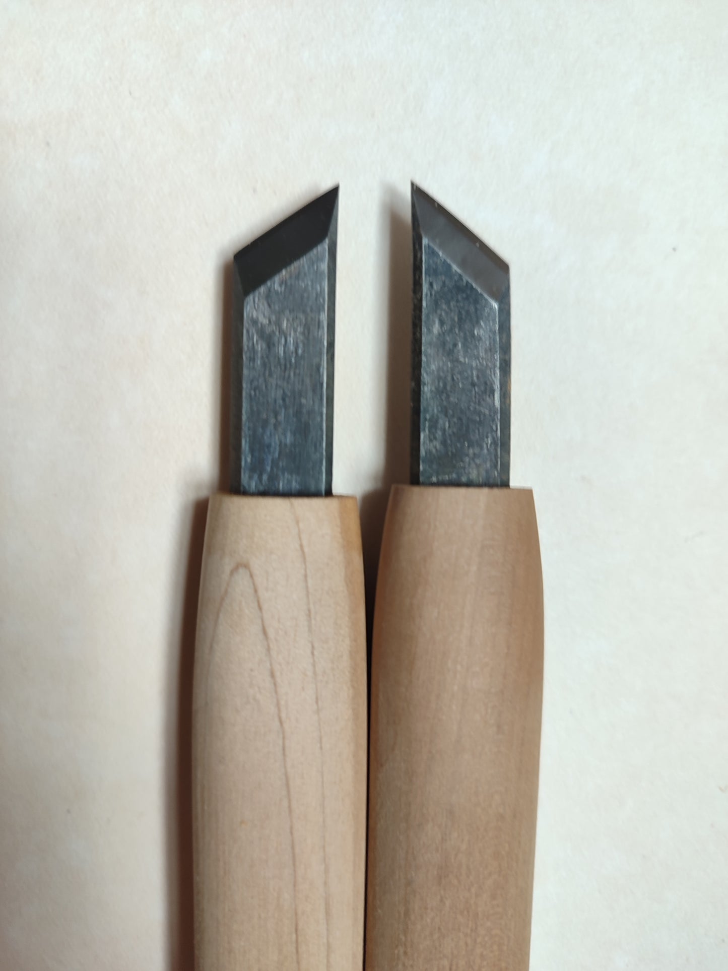 Duo de ciseaux japonais de gravure sur bois "Chokokuto" 12mm