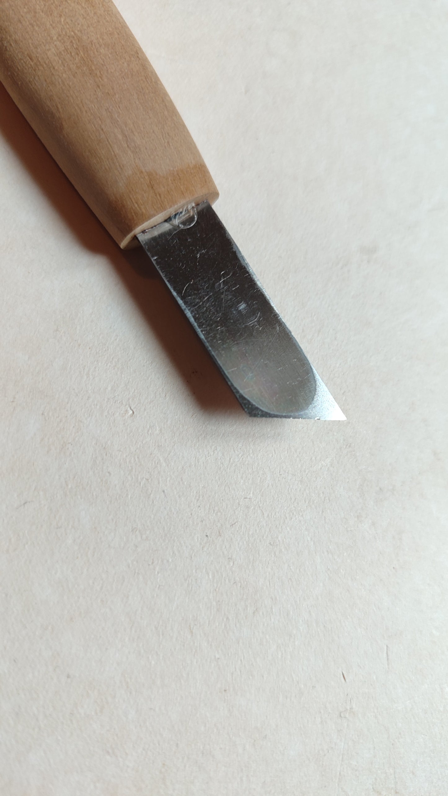 Ciseau japonais Kiridashi de gravure sur bois "Chokokuto" 12mm gaucher