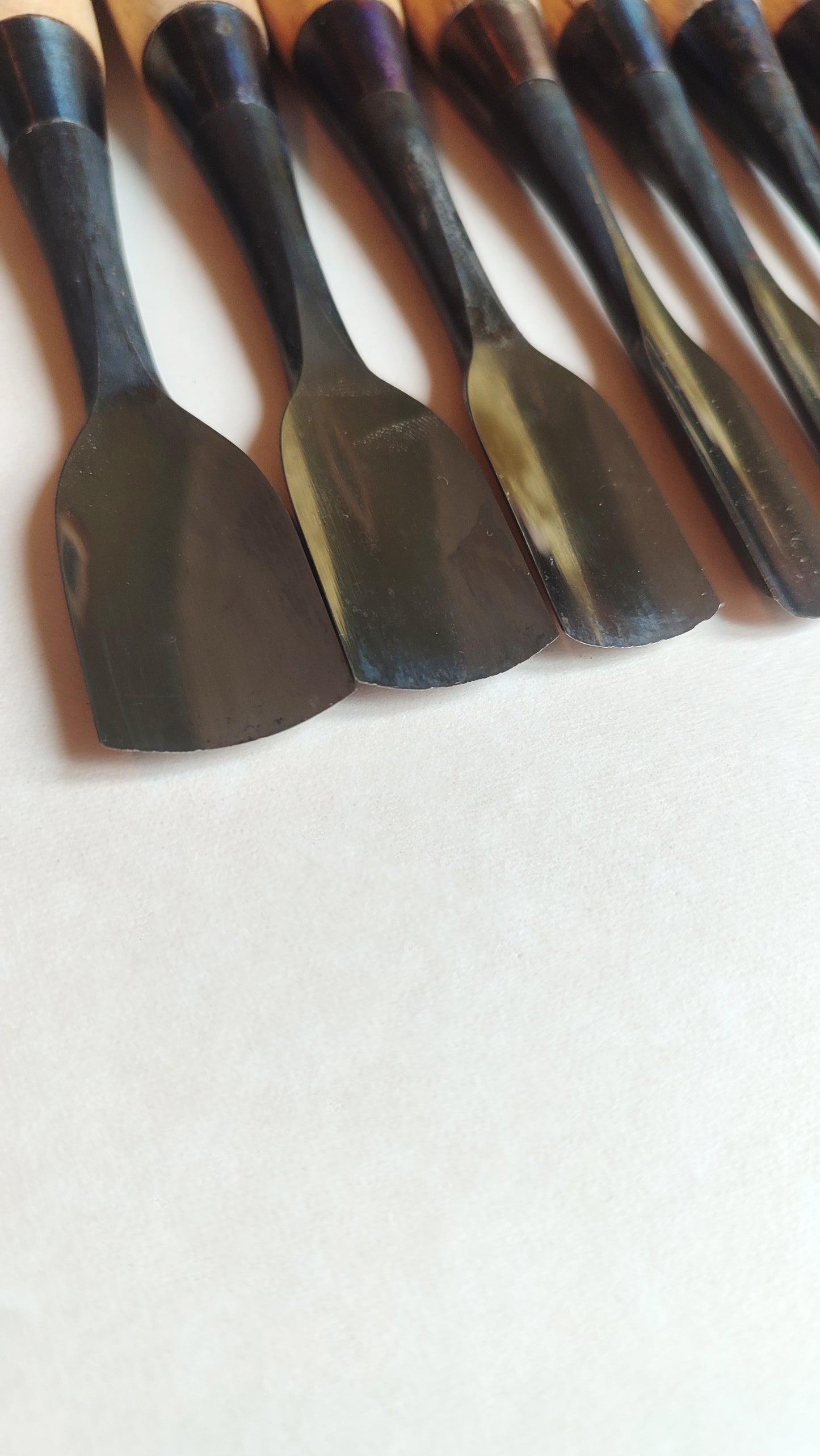 Set de ciseaux de sculpture japonais "Maru nomi" 13 pièces "Kunihide"