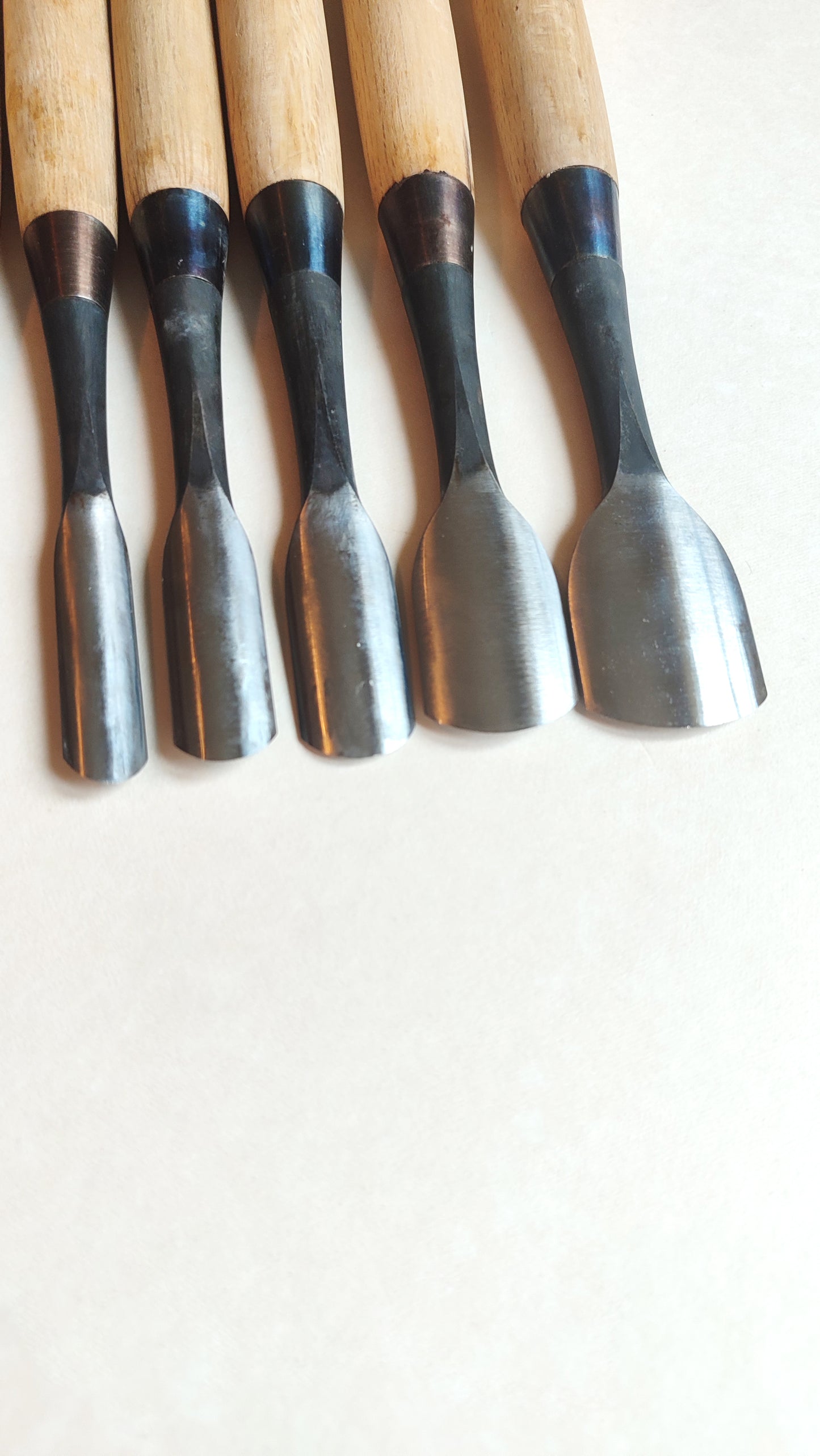 Set de ciseaux de sculpture japonais "Maru nomi" 13 pièces "Kunihide"