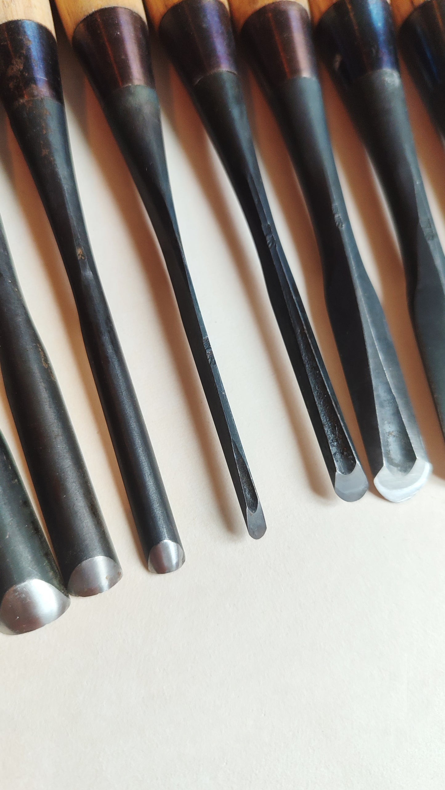 Set de ciseaux de sculpture japonais "Maru nomi" 13 pièces "Kunihide"