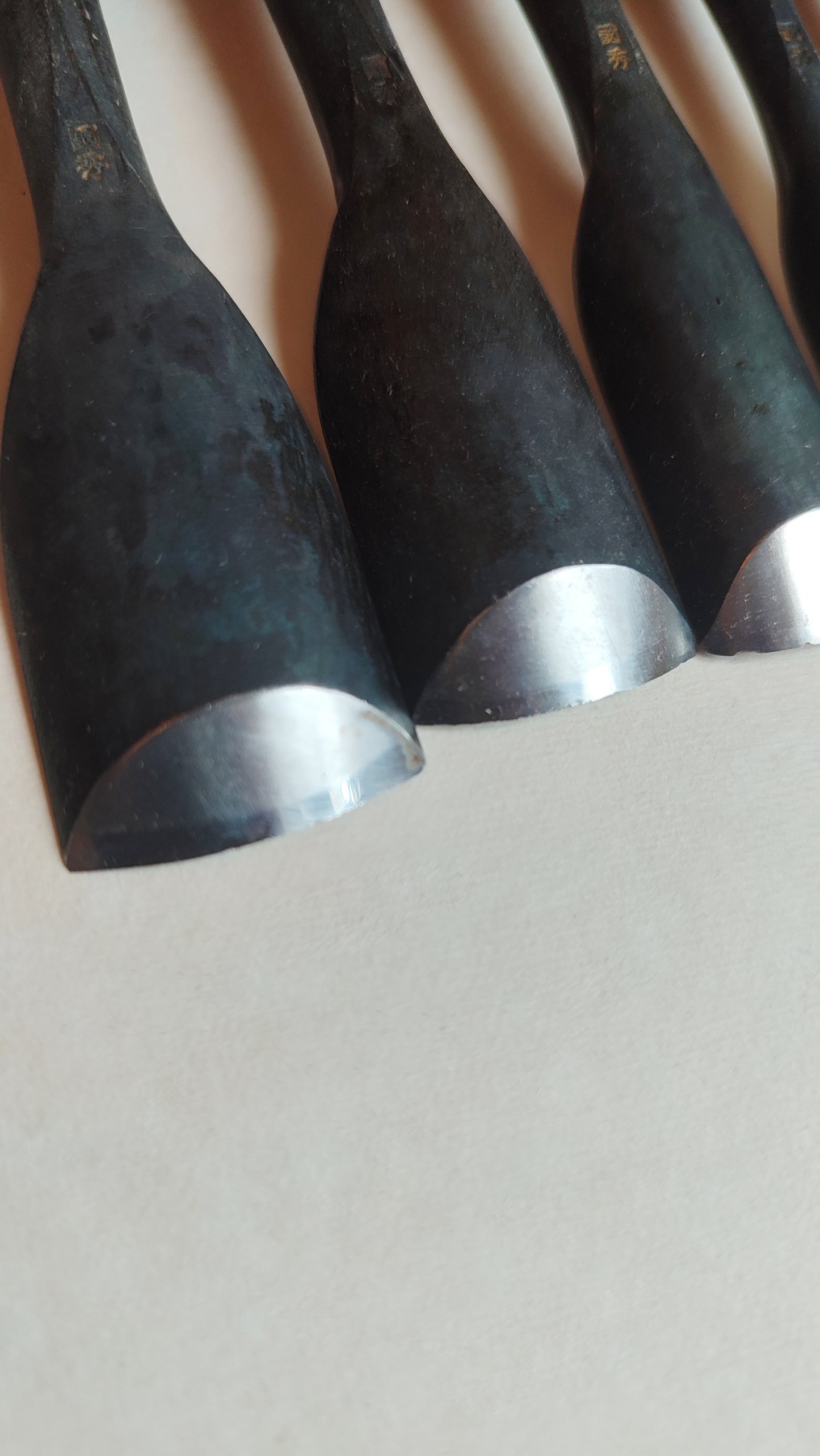 Set de ciseaux de sculpture japonais "Maru nomi" 13 pièces "Kunihide"