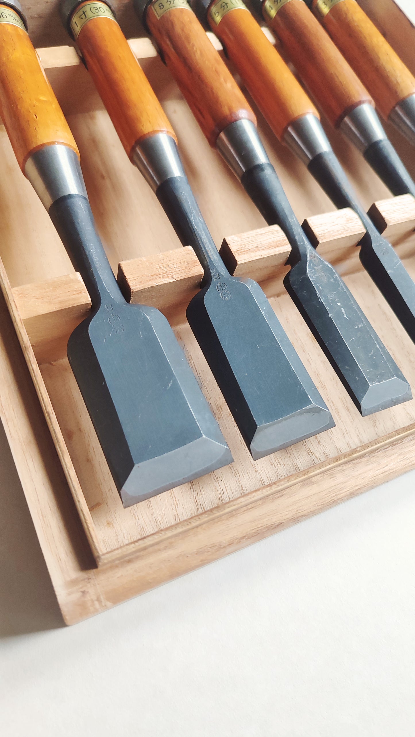 Sextet de Ciseaux Japonais Premium "Oire Nomi" 3,9,15, 24mm "Kunitsuru"