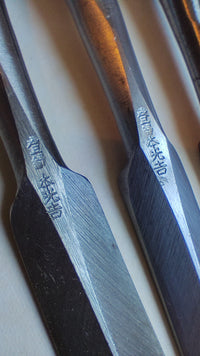 Set de ciseaux japonais Oire nomi "Mitsuyoshi Moto" forme "Shinogi".