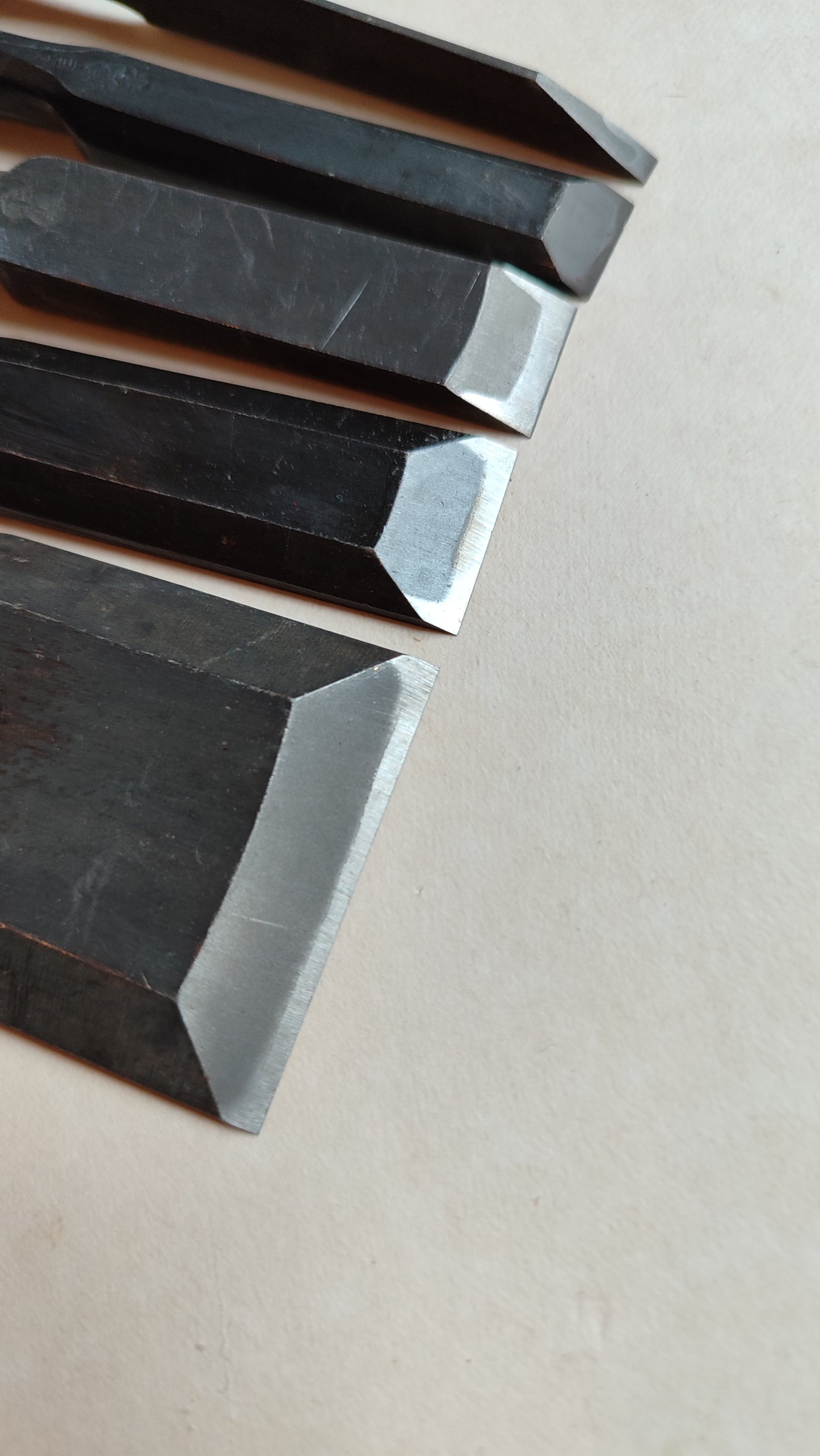 Raro juego de tijeras japonesas del gremio de Tokio "Oire Nomi" 3, 12, 36, 42 mm "Masahiko"