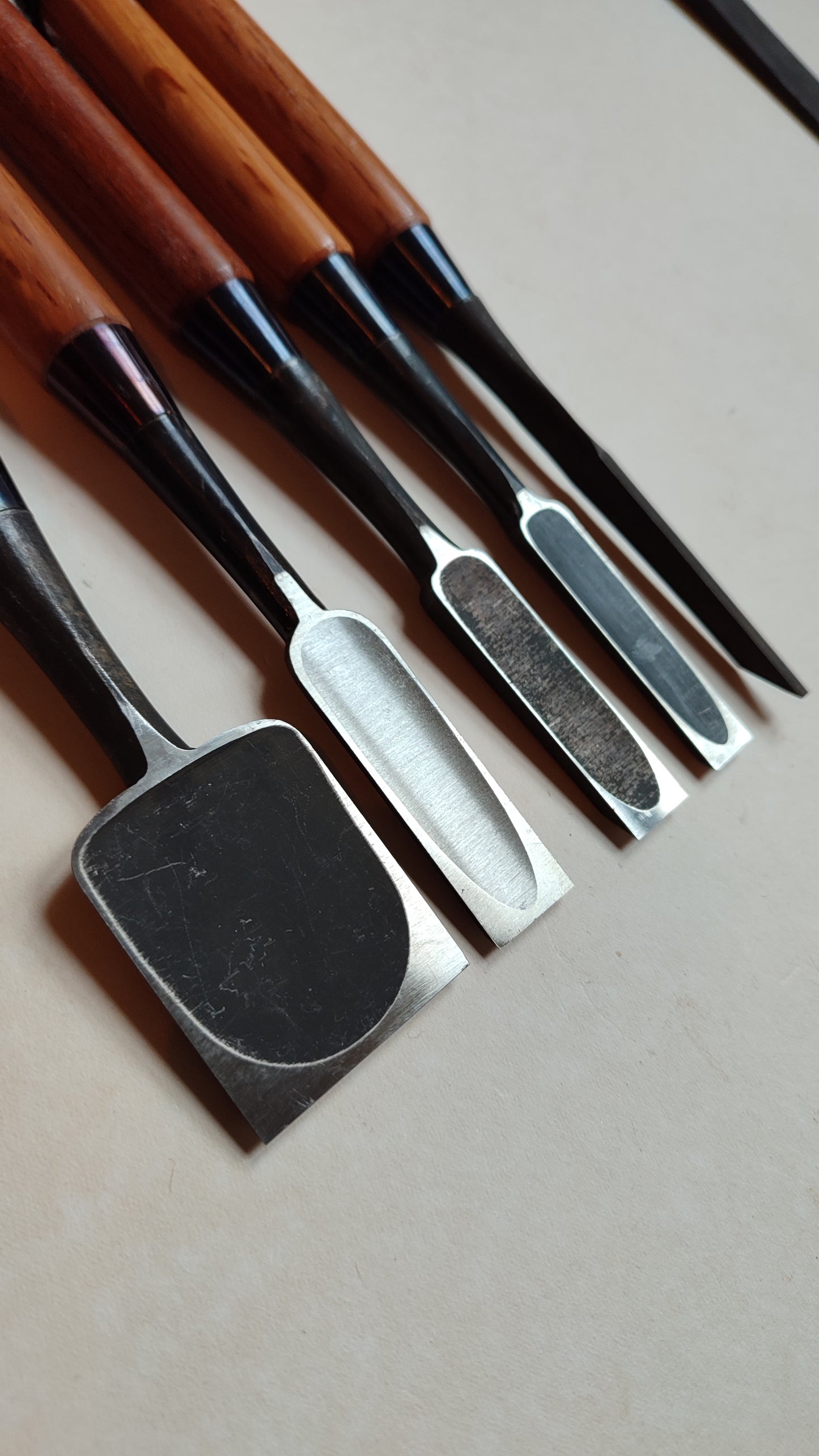 Raro juego de tijeras japonesas del gremio de Tokio "Oire Nomi" 3, 12, 36, 42 mm "Masahiko"