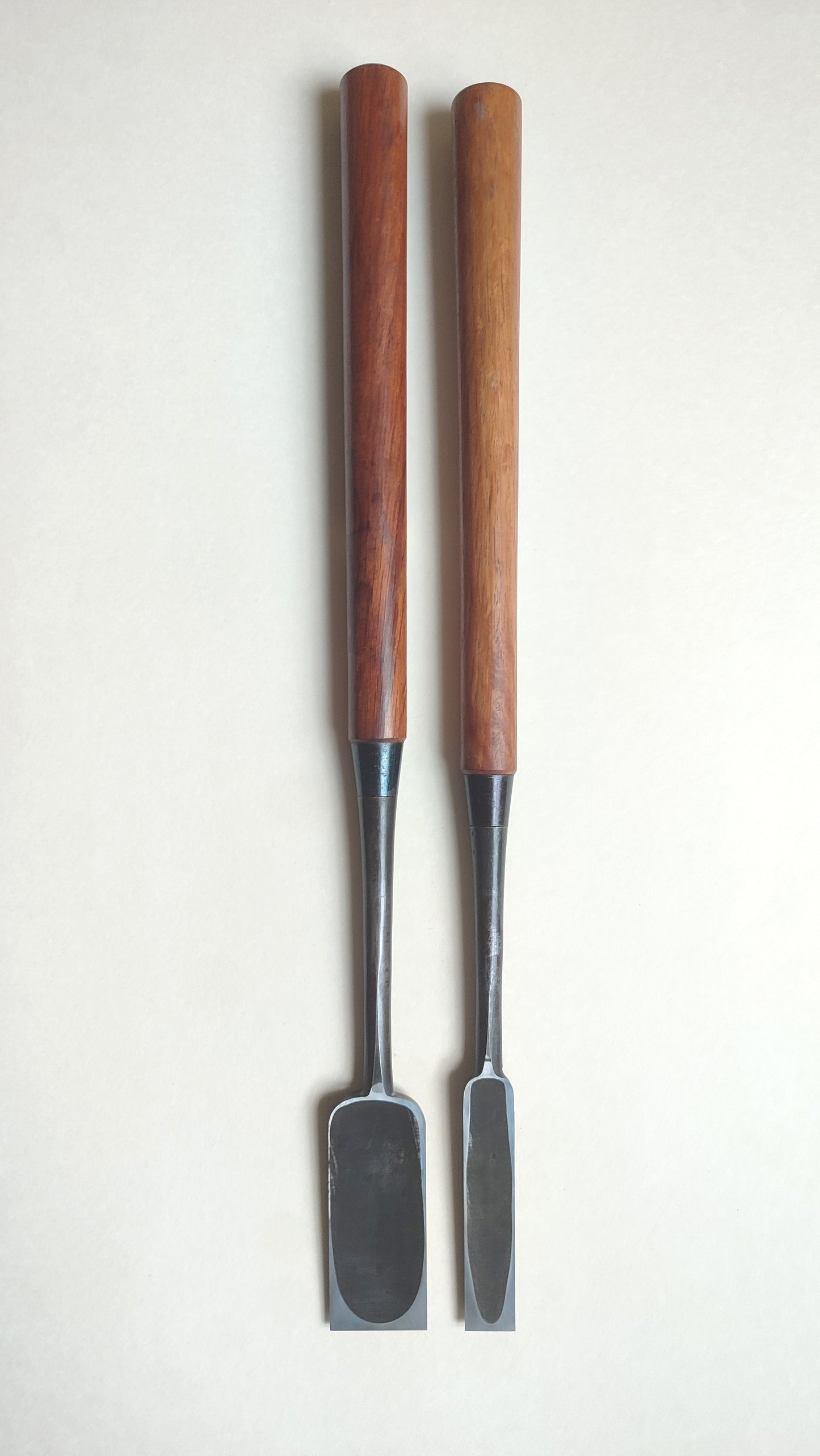 Rare paire de ciseaux japonais vintage extra longs "Ootsuki Nomi" 24 et 48mm