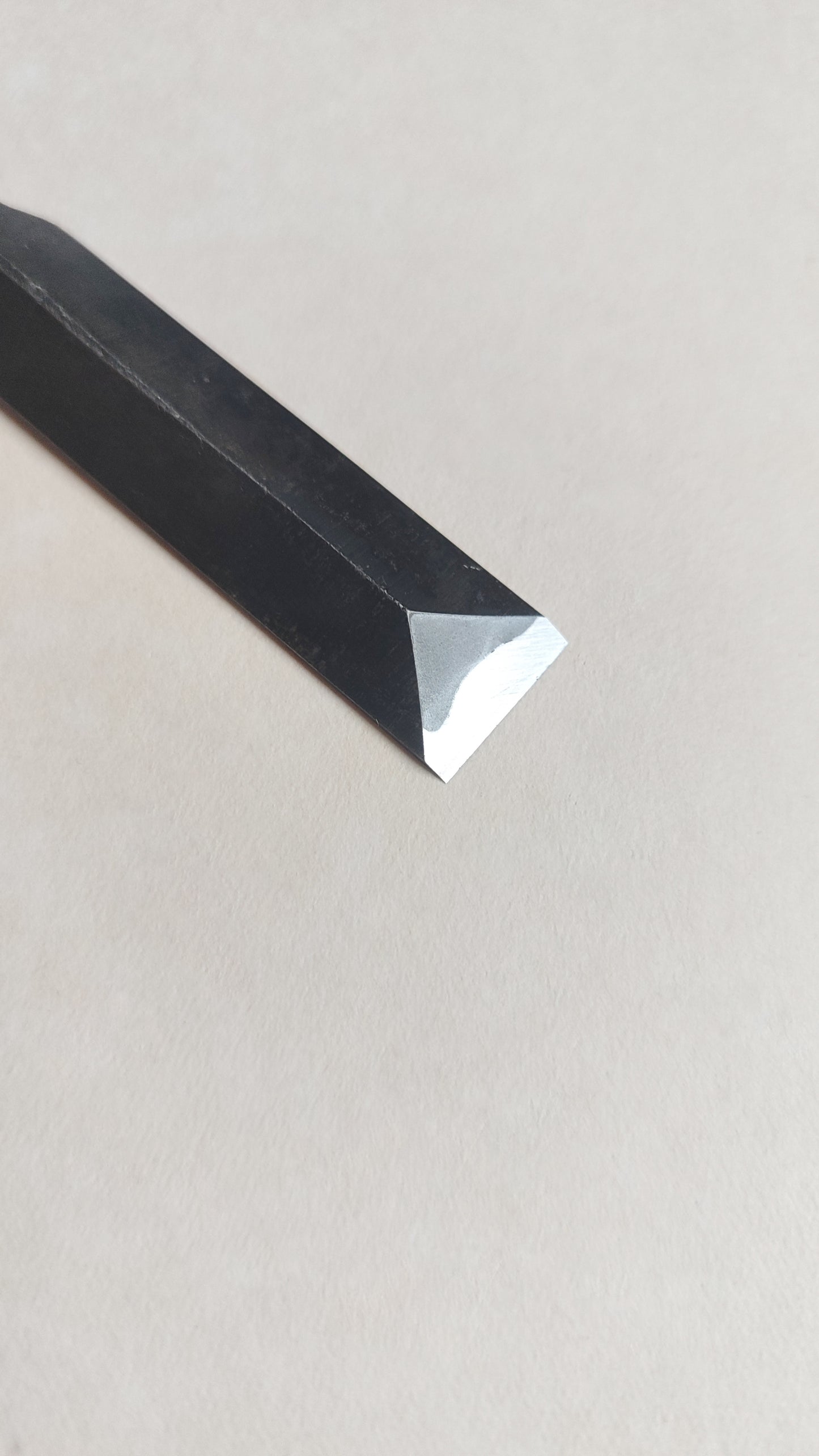 Ciseaux japonais premium "Shinogi Nomi" 15mm "Yasaku"