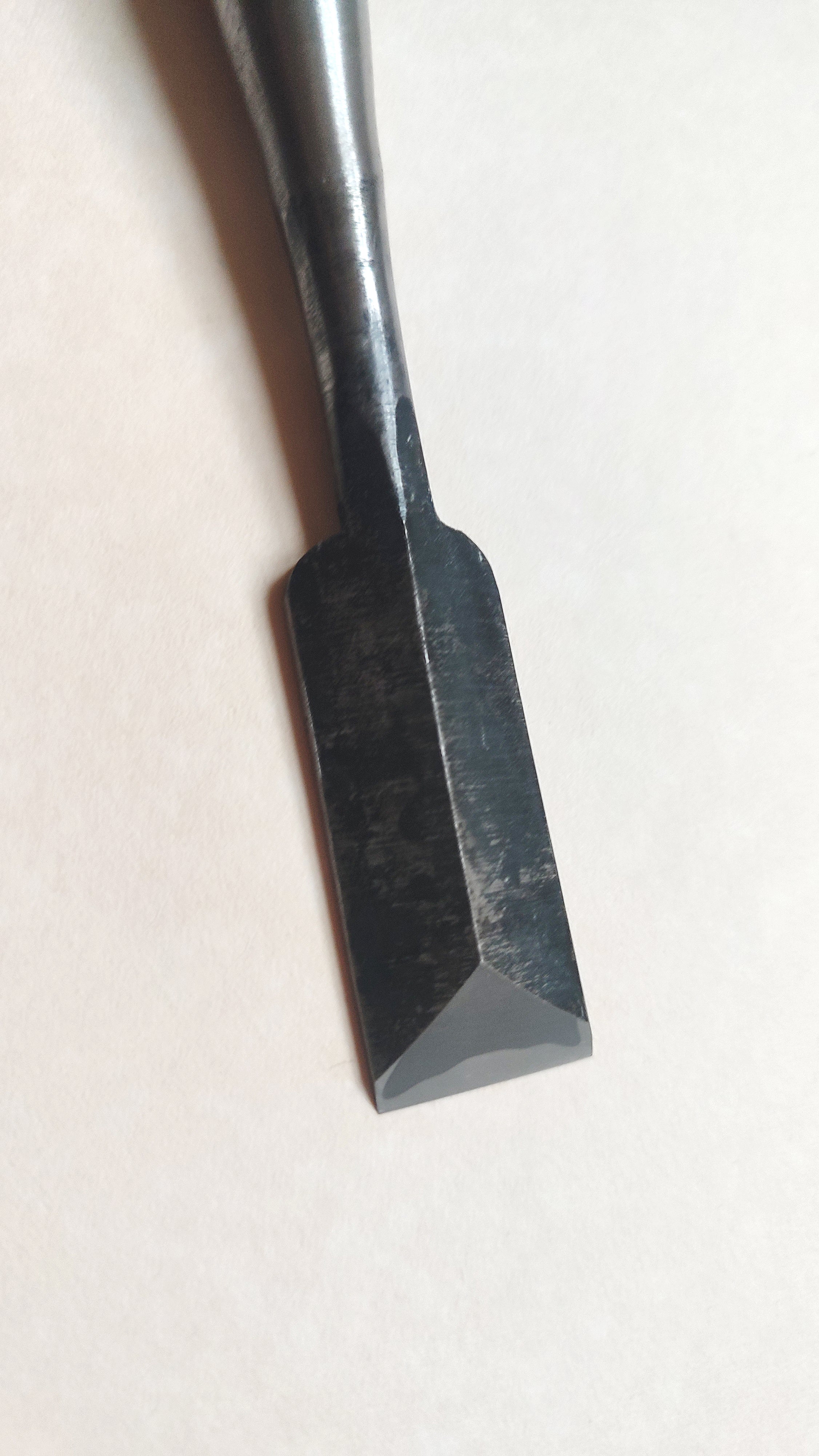 Ciseaux japonais premium "Shinogi Nomi" 24mm "Yasaku"