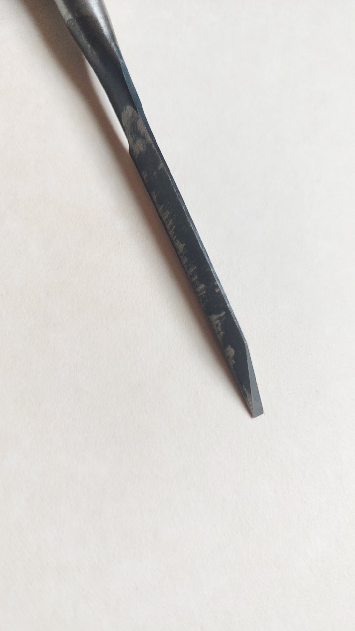 Ciseaux japonais premium "Shinogi Nomi" 3mm "Yasaku"