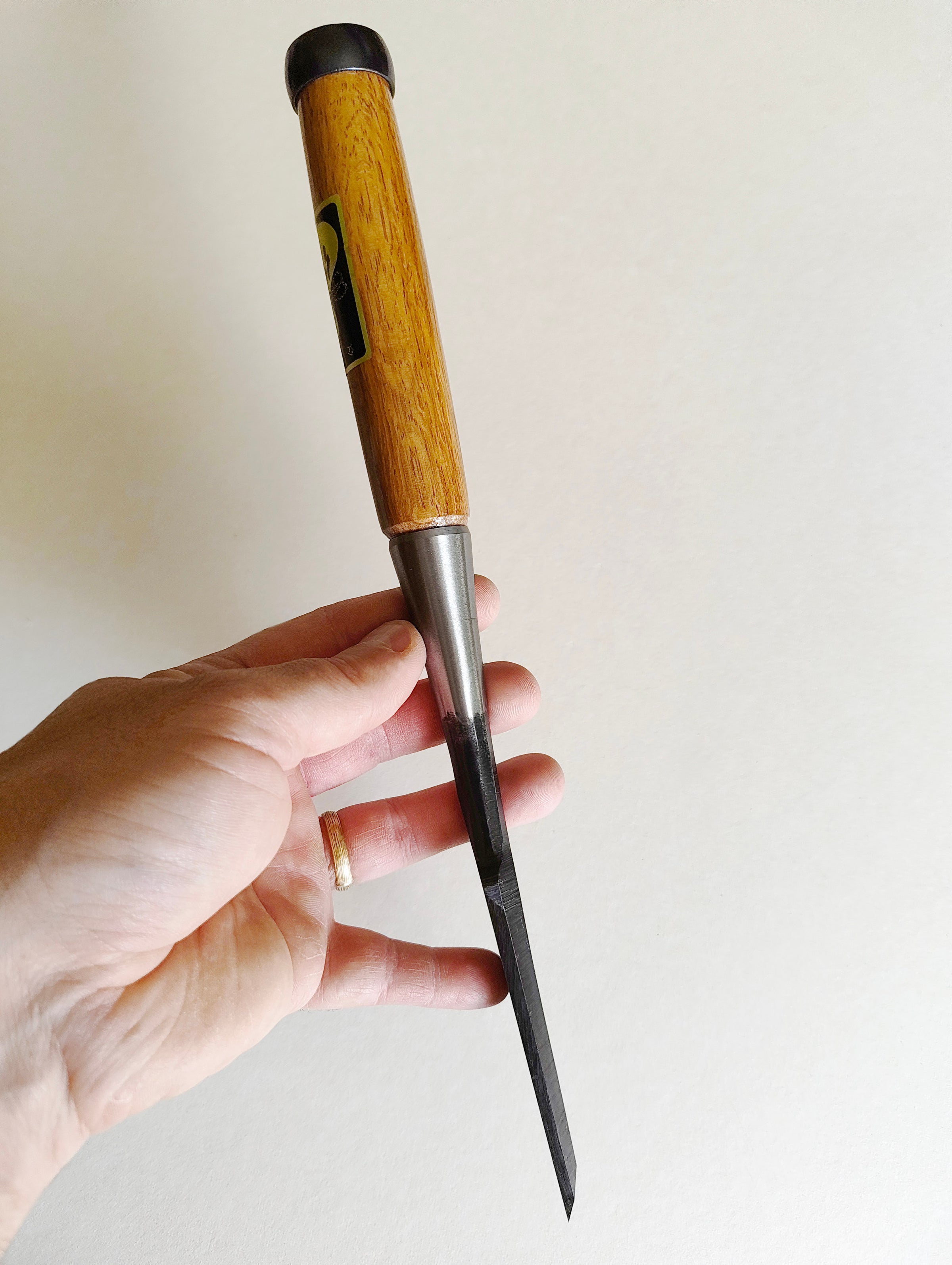 Ciseau Japonais  "Chu Usu Nomi" 24mm "Yasaku"