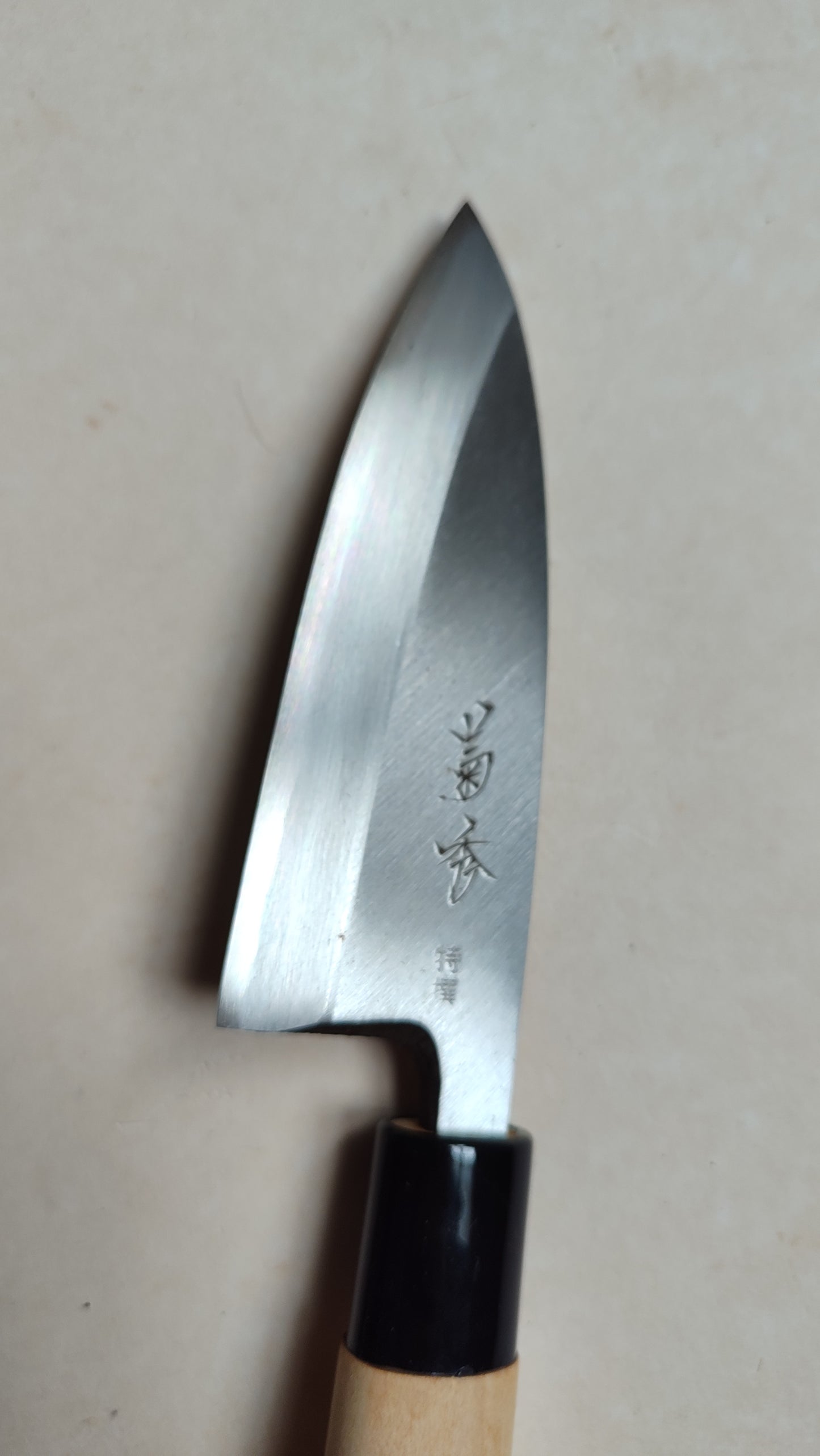 Petit couteau de cuisine japonais "Ai-Deba" 120mm "Kikuhide" gaucher