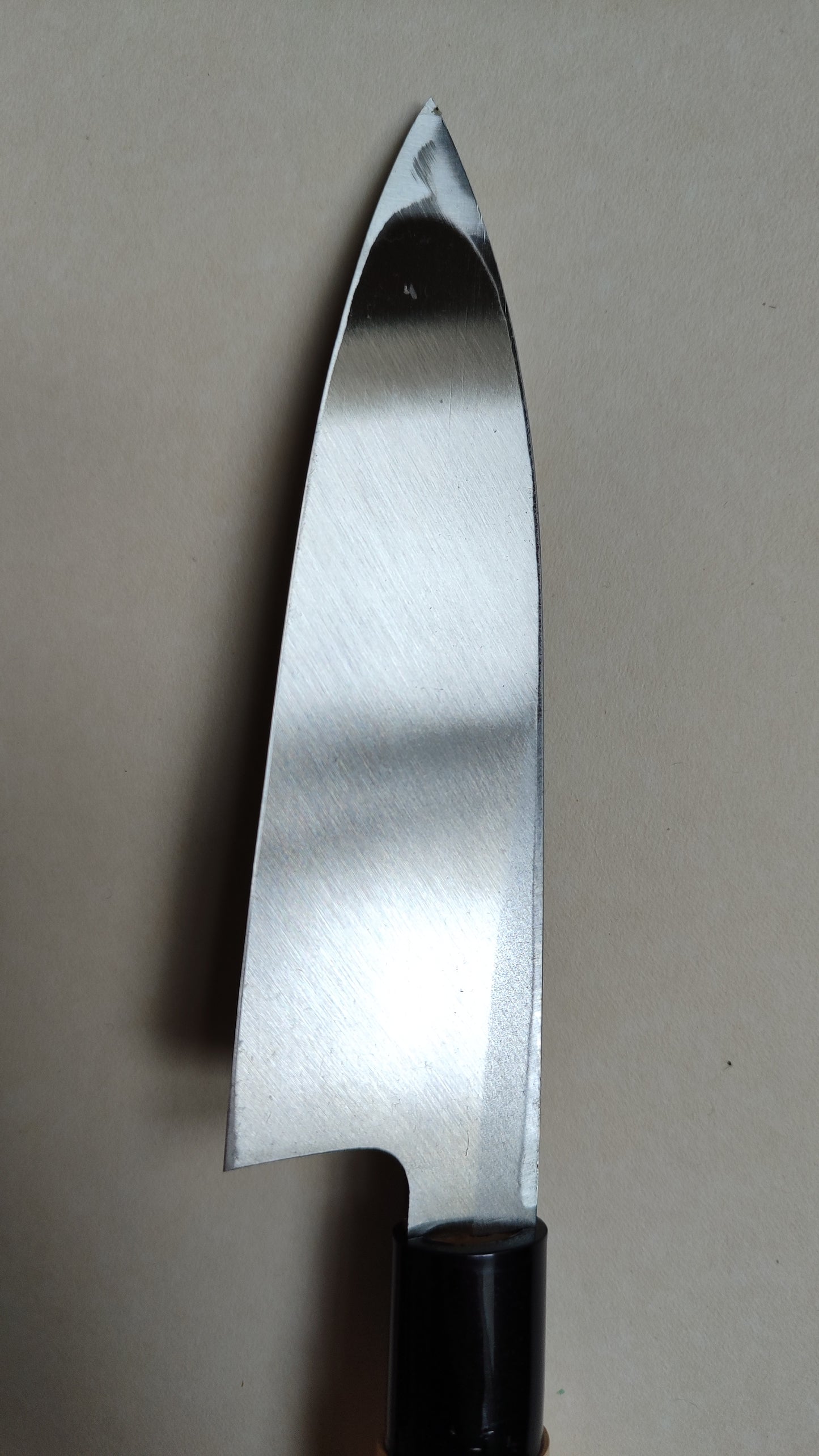 Petit couteau de cuisine japonais "Ai-Deba" 150mm "Honryoku"