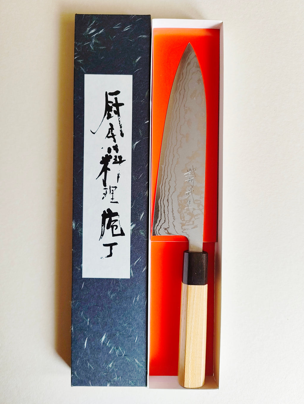Magnifique couteau de cuisine japonais "Gyuto" 180mm White steel "Shiro kamo"