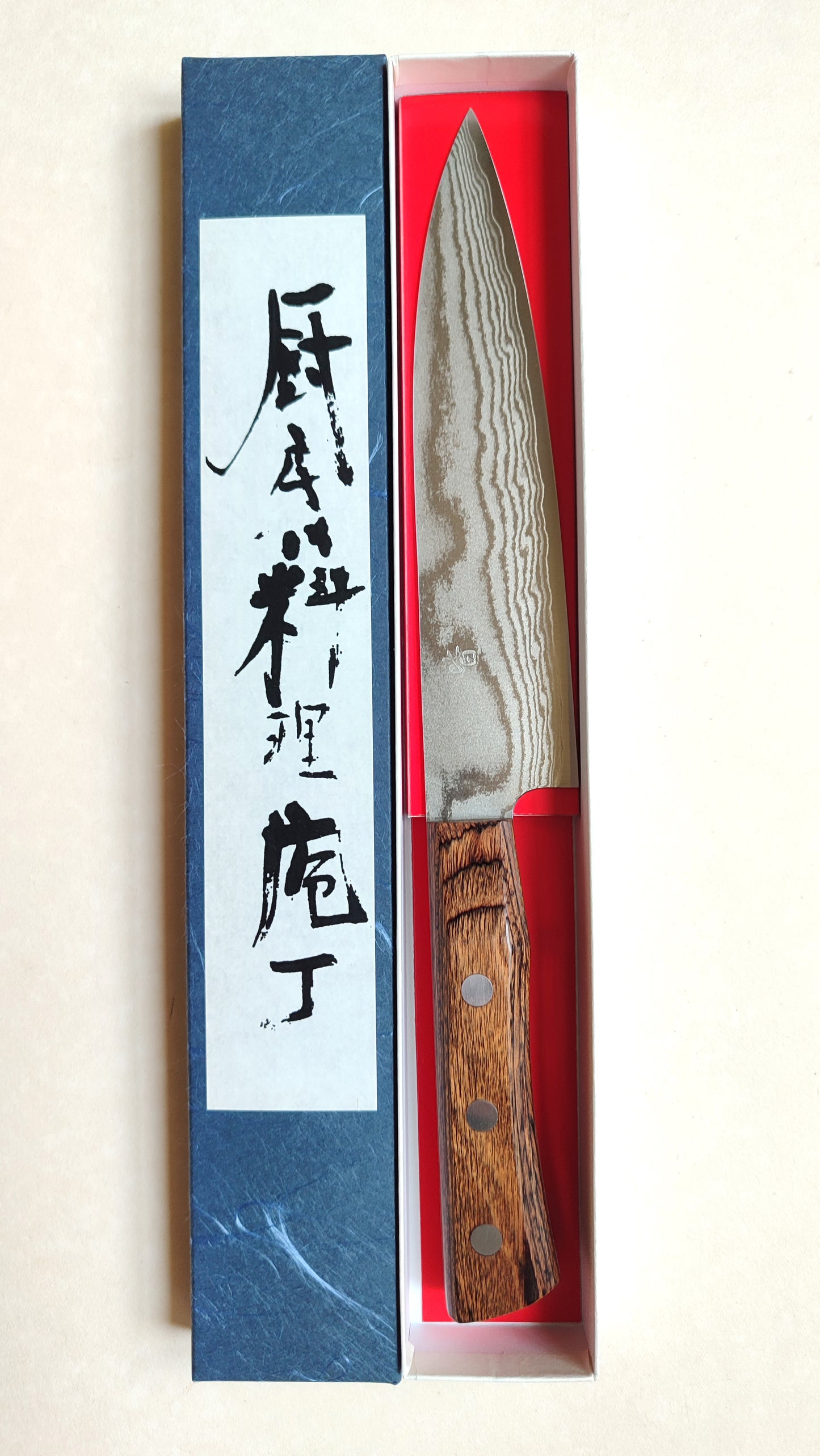 Magnifique couteau de cuisine japonais Petty 150mm VG10 "Shiro Kamo"