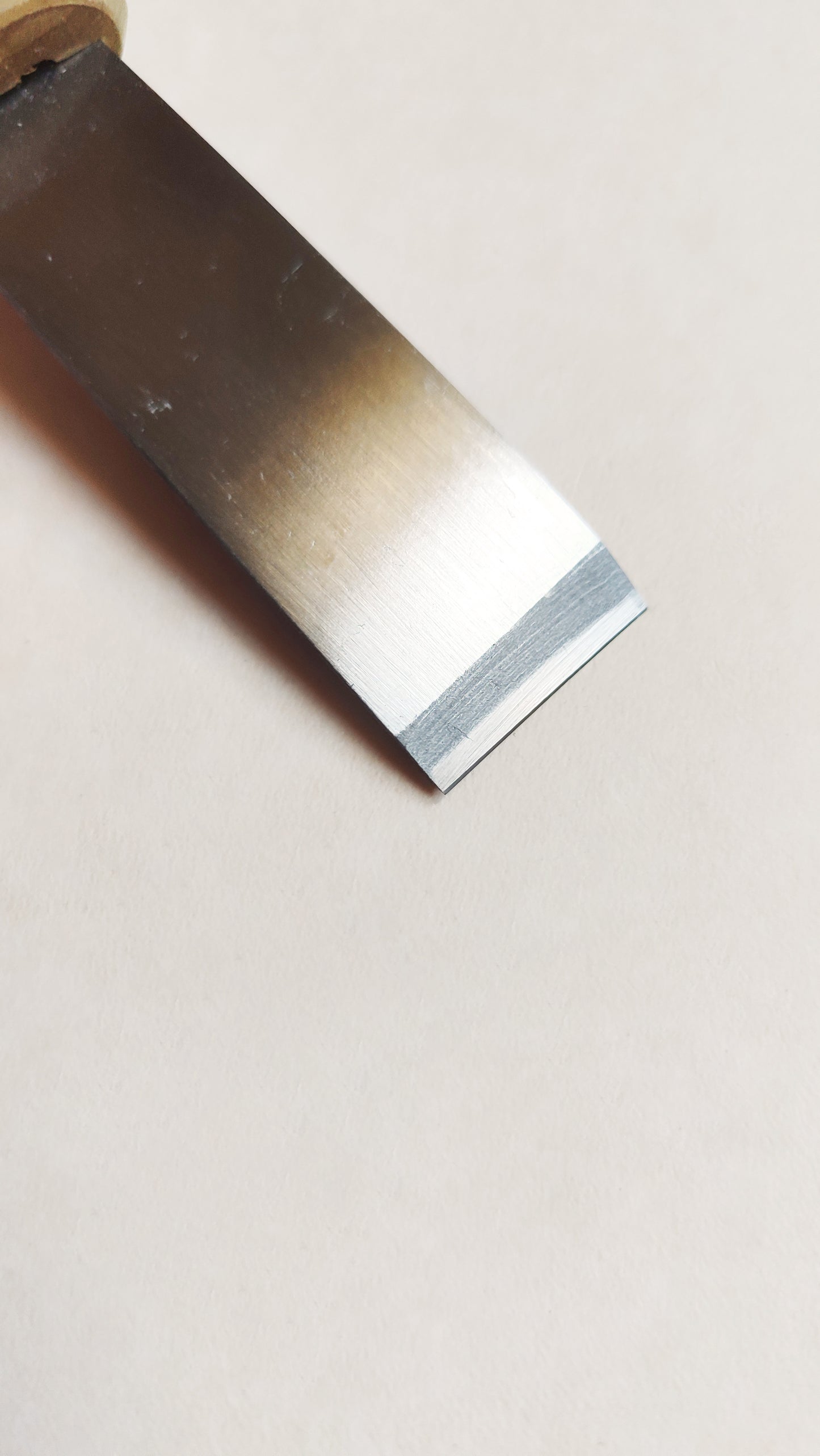 Couteau japonais pour le cuir 24mm "Ikeuchi"