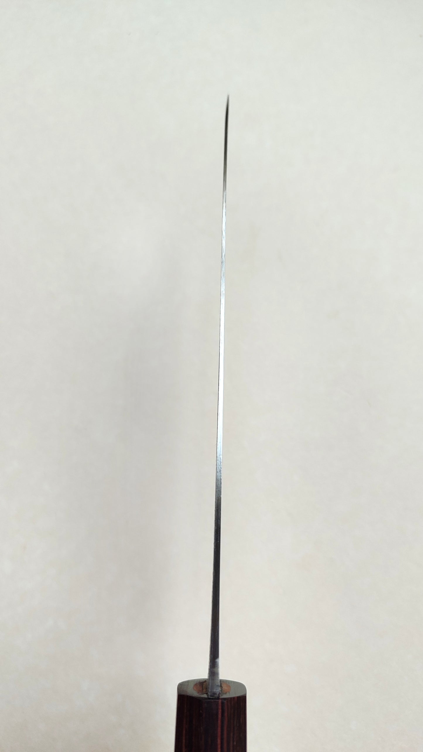 Magnifique couteau de cuisine japonais "Gyuto" 180mm White steel "Shiro kamo"