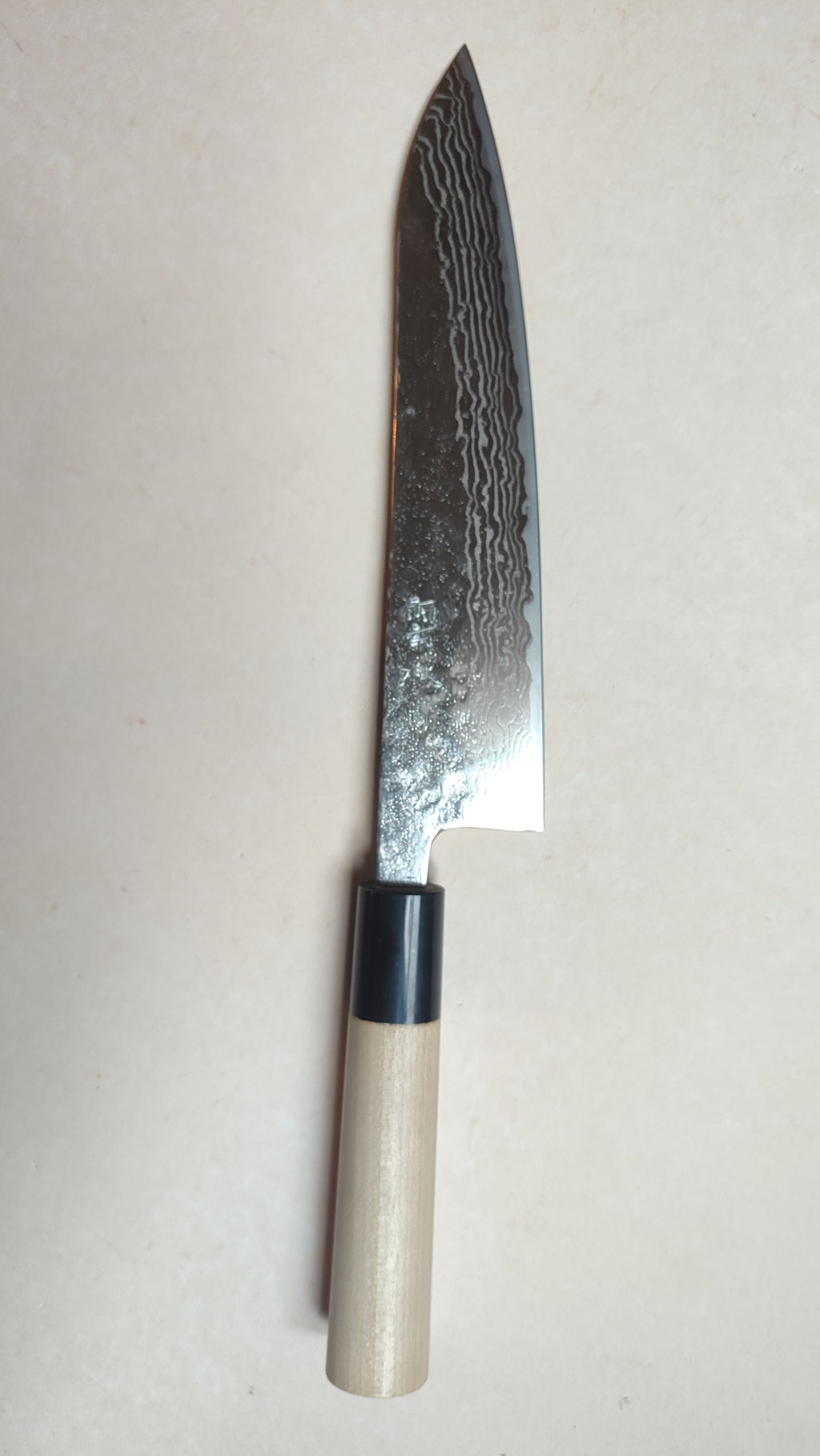 Magnifique couteau de cuisine japonais "Gyuto" 210mm 440C Steel "Maruyoshi"