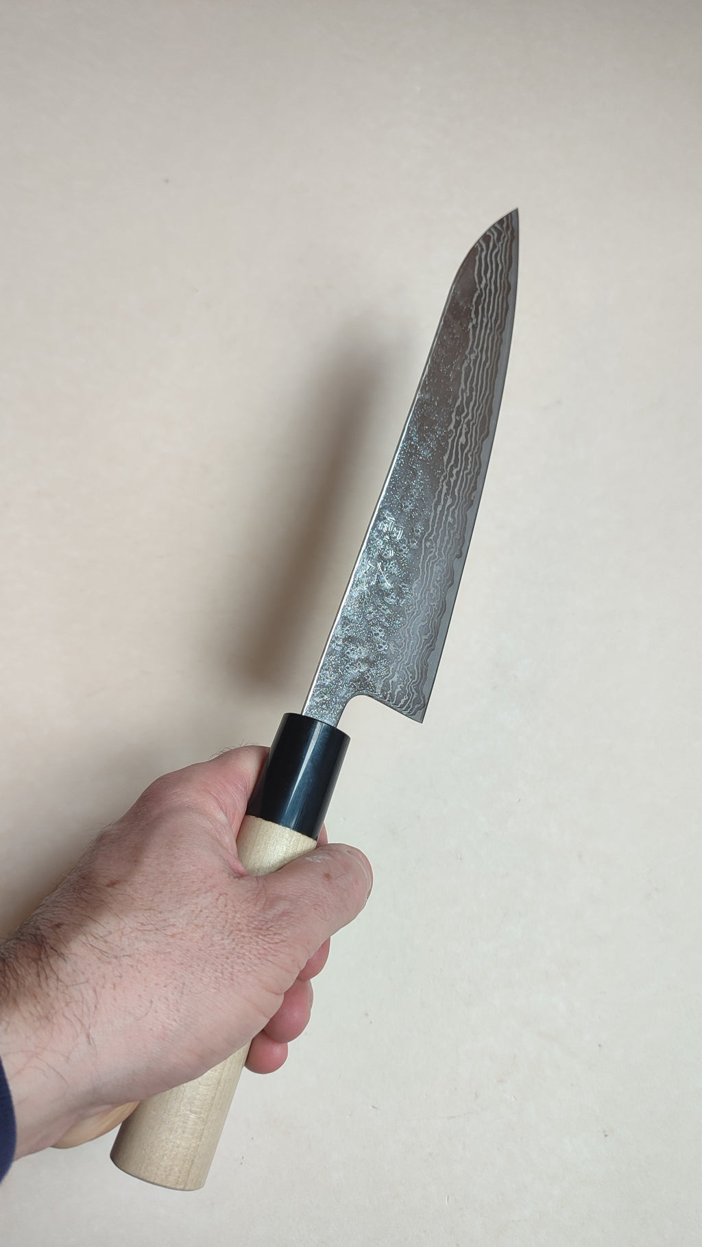 Magnifique couteau de cuisine japonais "Gyuto" 210mm 440C Steel "Maruyoshi"