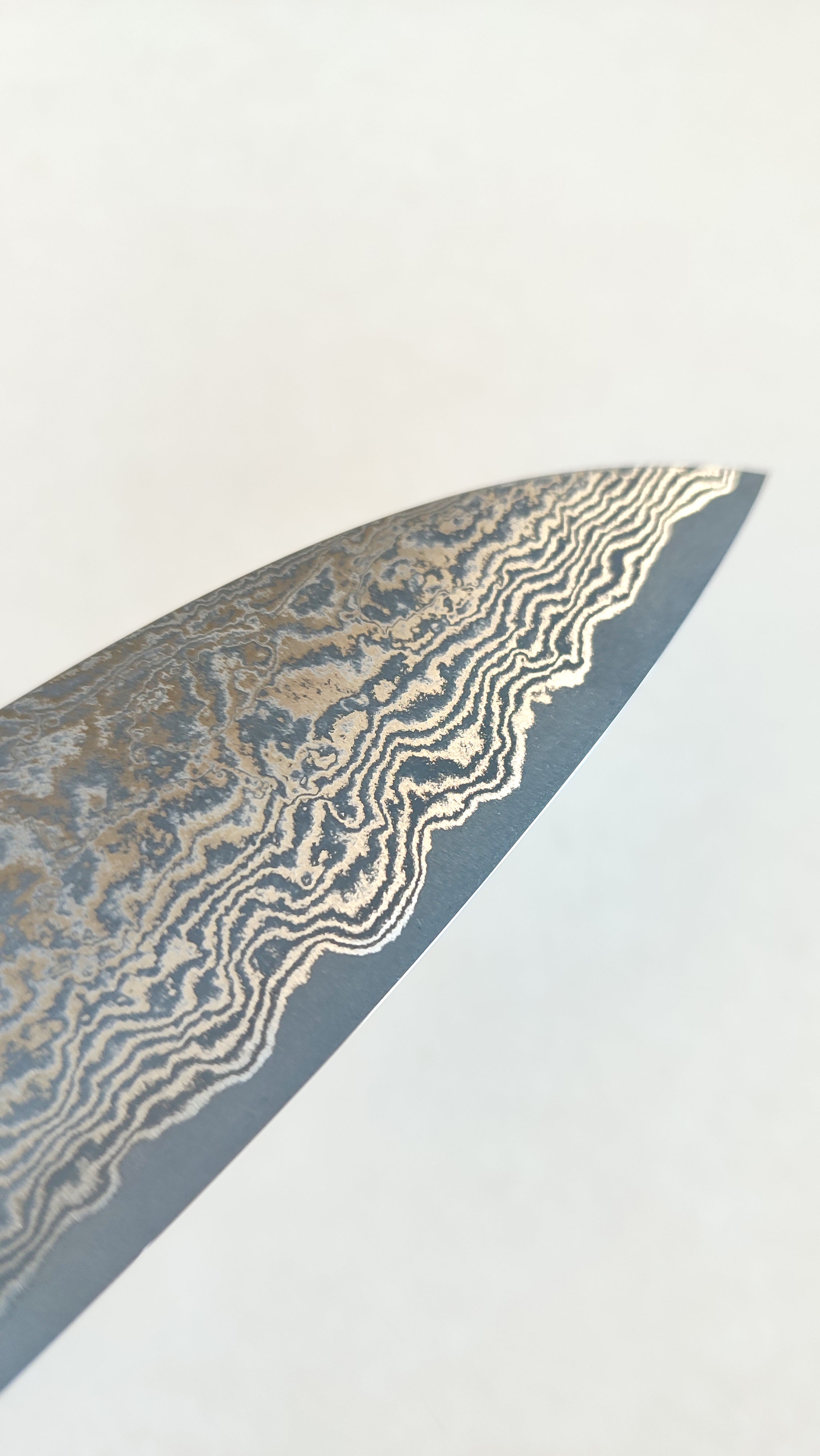 Magnifique couteau de cuisine japonais "Gyuto" 240mm Super Gold 2 Steel "Anryu"