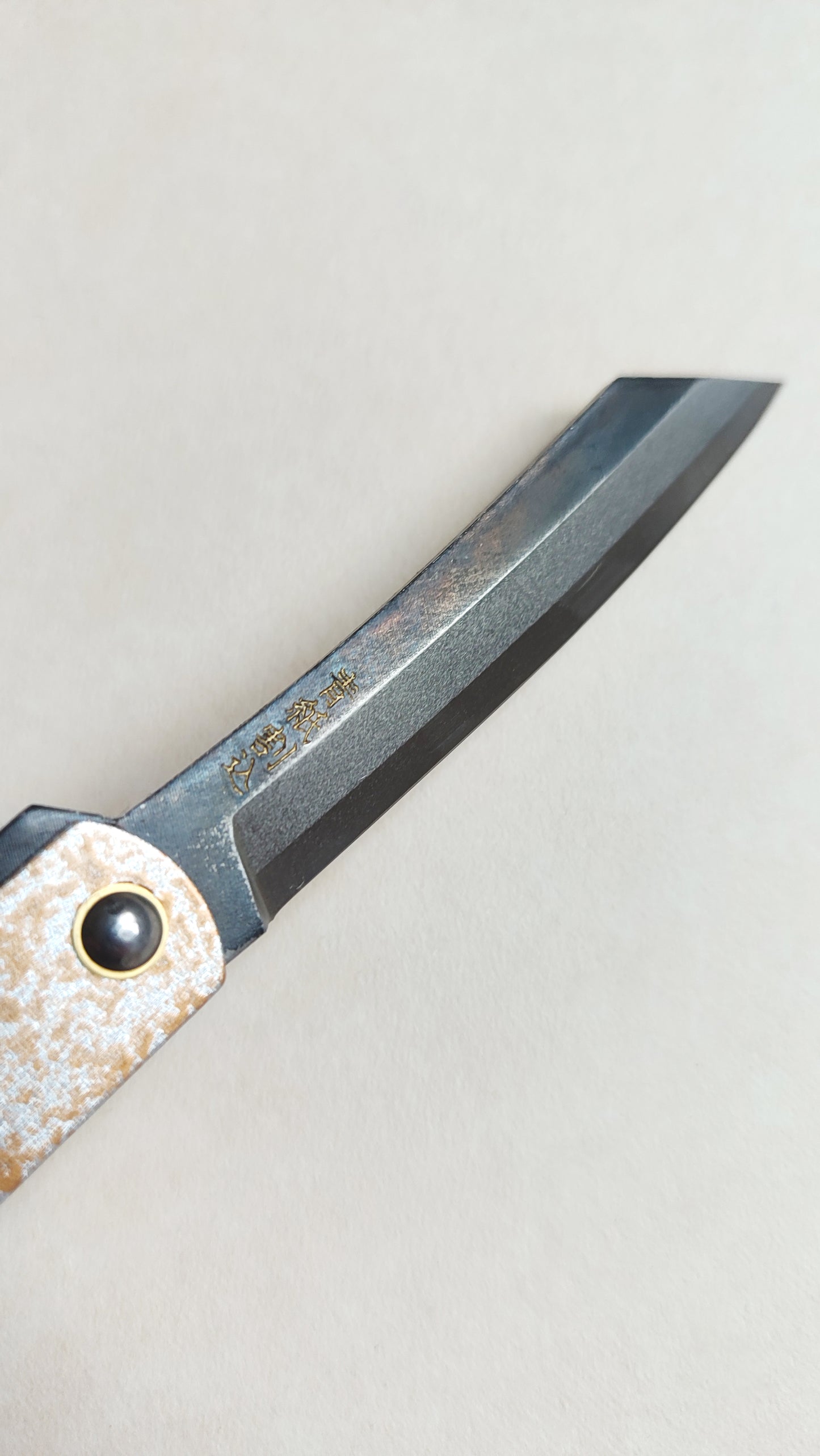 Couteau japonais pliable "Higonokami" 75mm Kurouchi