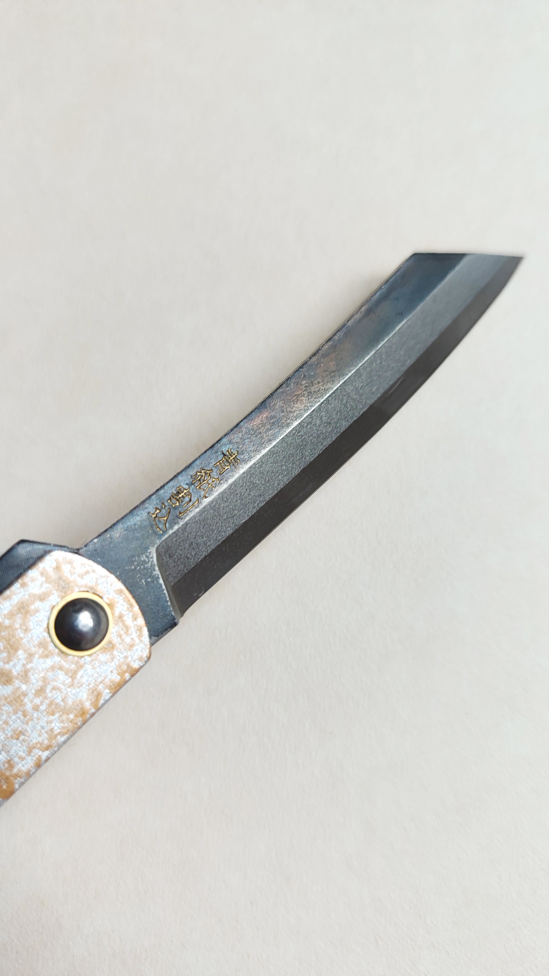 Couteau japonais pliable "Higonokami" 75mm Kurouchi