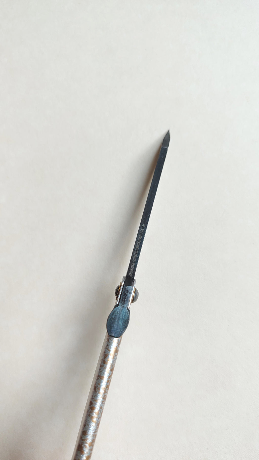 Couteau japonais pliable "Higonokami" 75mm Kurouchi