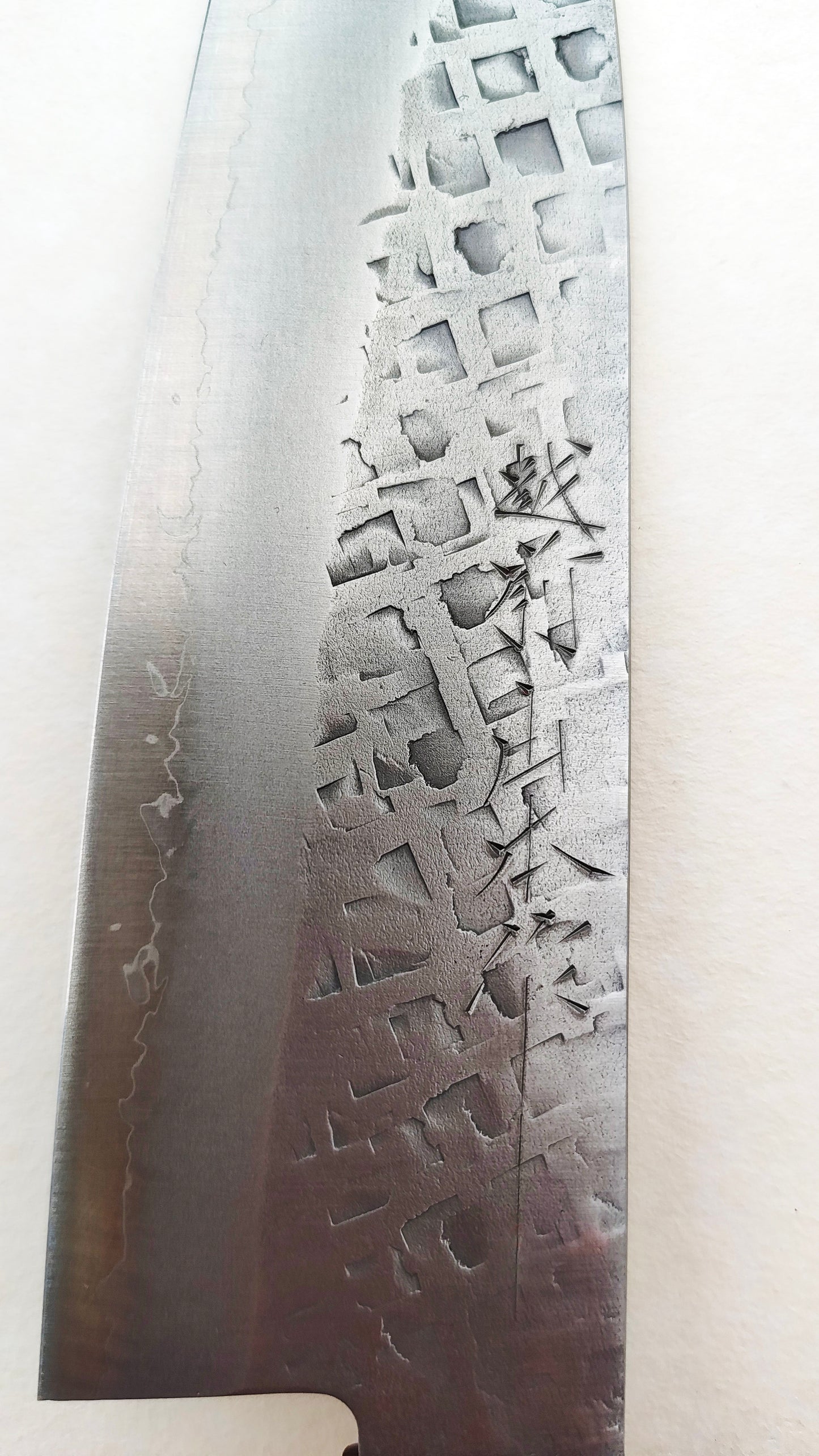 Couteau de cuisine japonais "Santoku" finition "Tsuchime" 165mm "Nao Yamamoto"