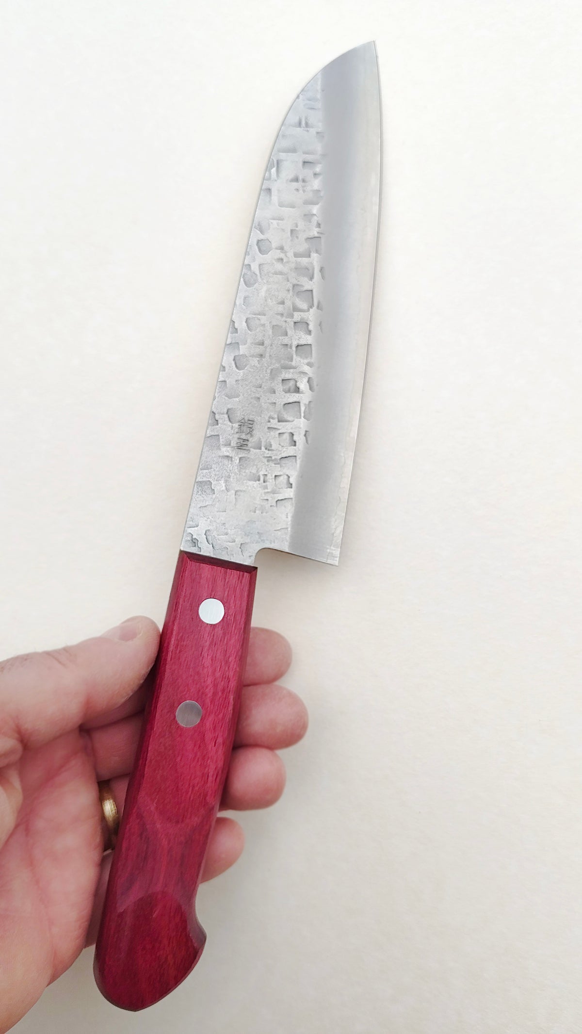 Couteau de cuisine japonais "Santoku" finition "Tsuchime" 165mm "Nao Yamamoto"