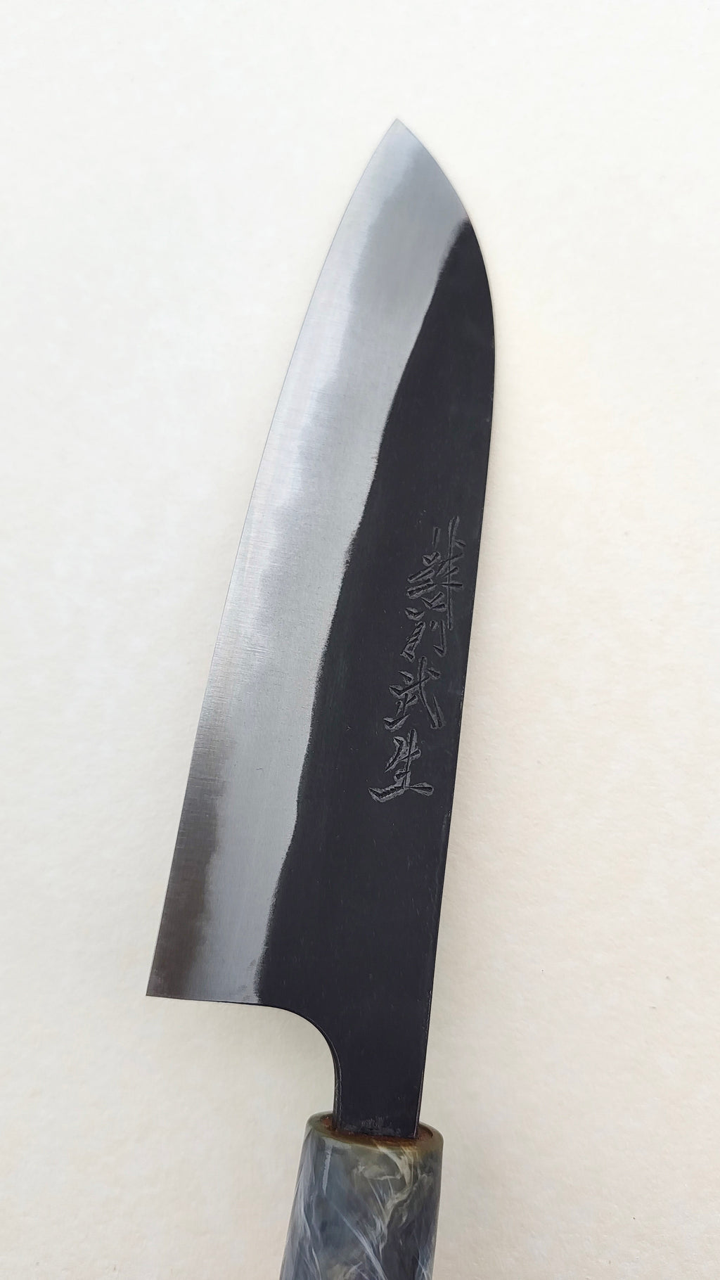 Couteau de cuisine japonais "Santoku" finition "Kurouchi" 165mm "Nao Yamamoto"