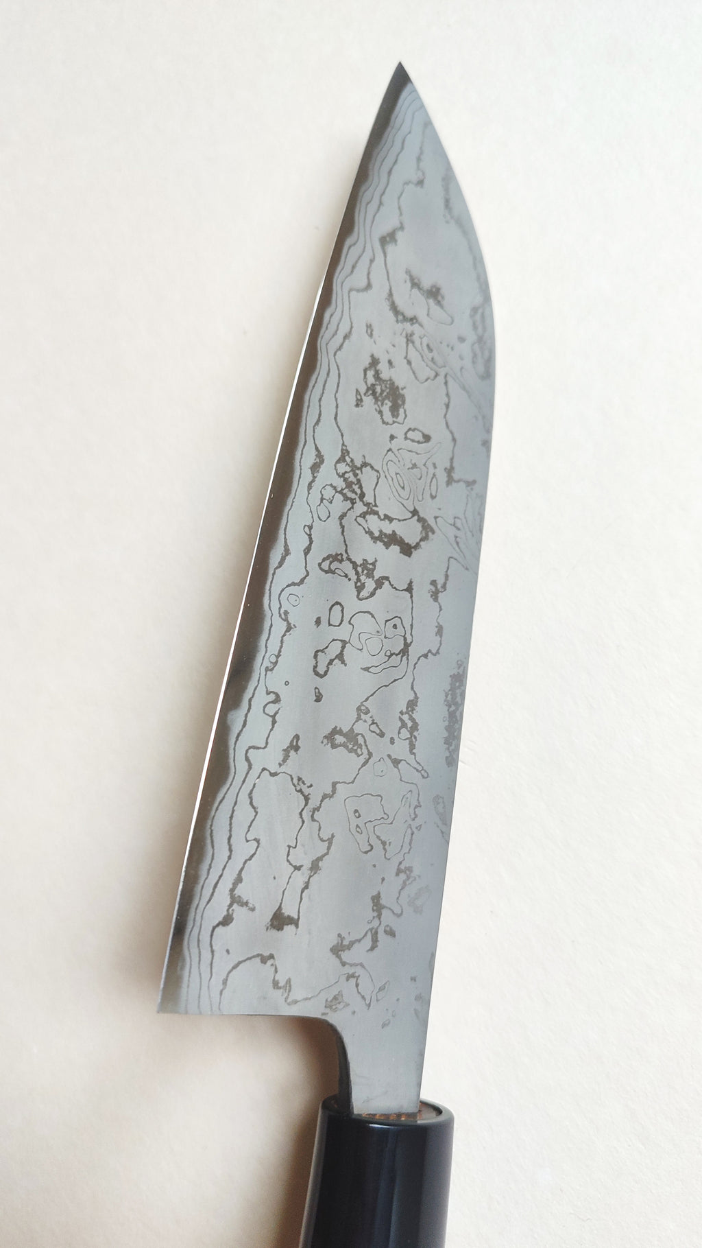 Magnifique couteau de cuisine japonais "Santoku" 170mm Damas "Kunio"