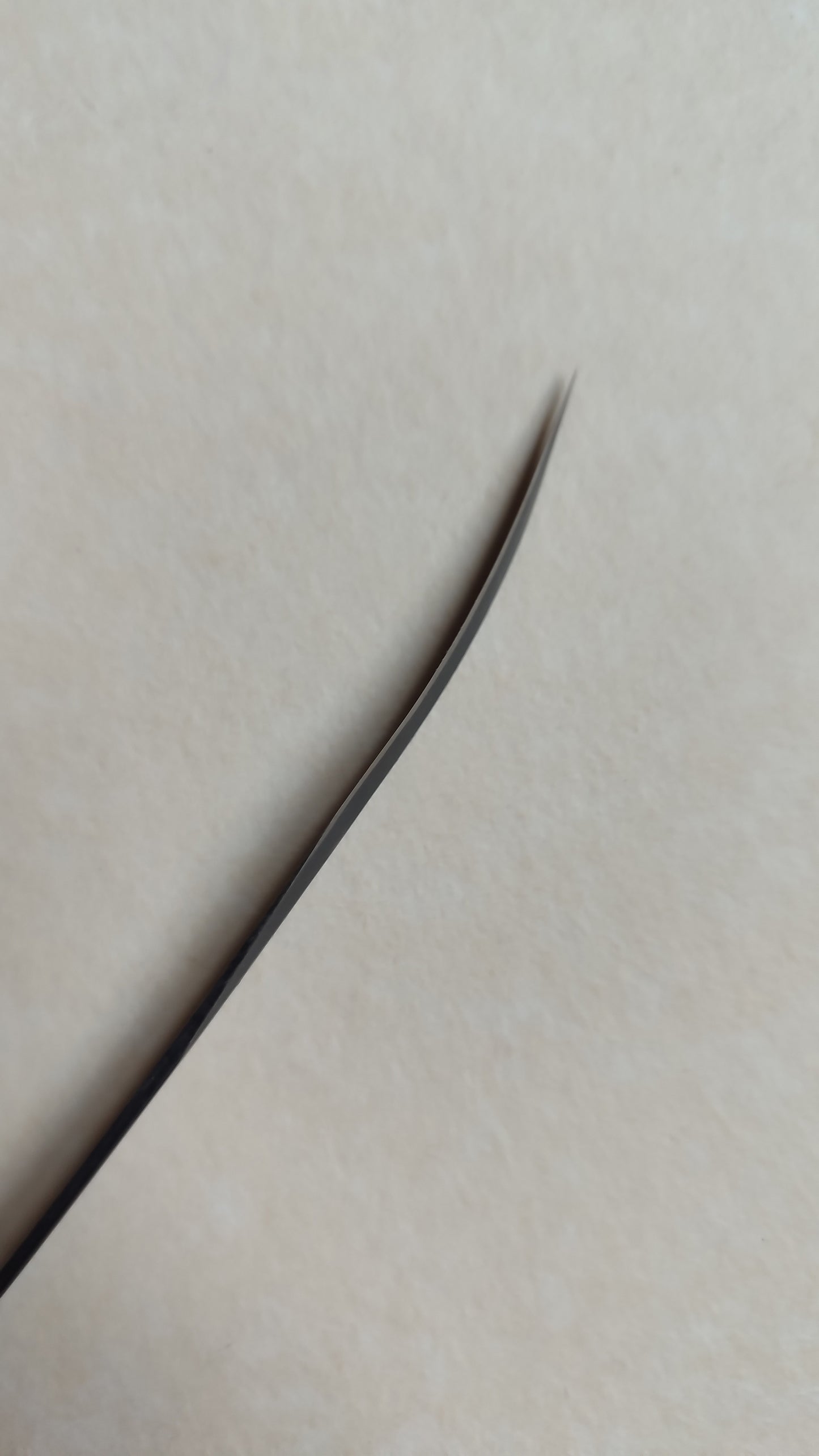 Fin couteau courbe de sculpteur japonais "Namazori Kogatana" 9,5mm gaucher