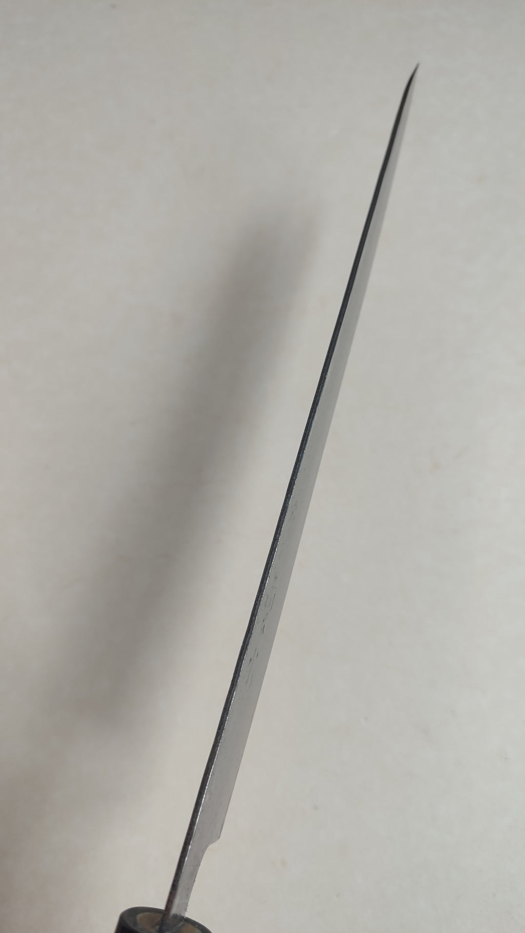 Magnifique couteau de cuisine japonais "Sujihiki" 240mm 410C Steel "Maruyoshi"
